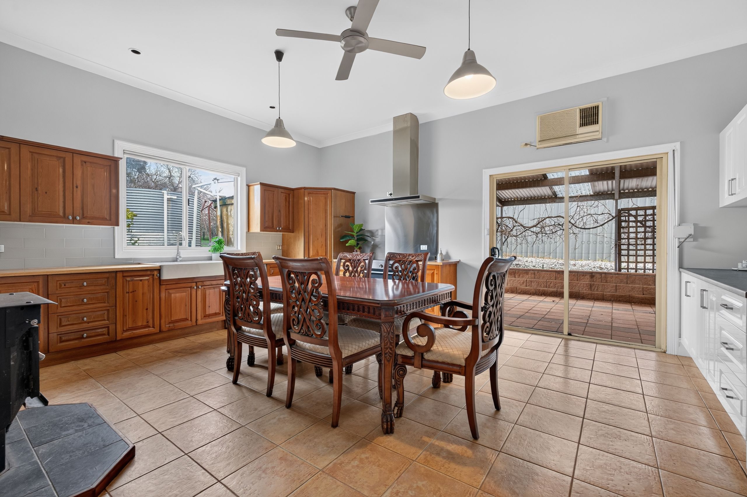 513 White Hut Road — photo 5 of 30