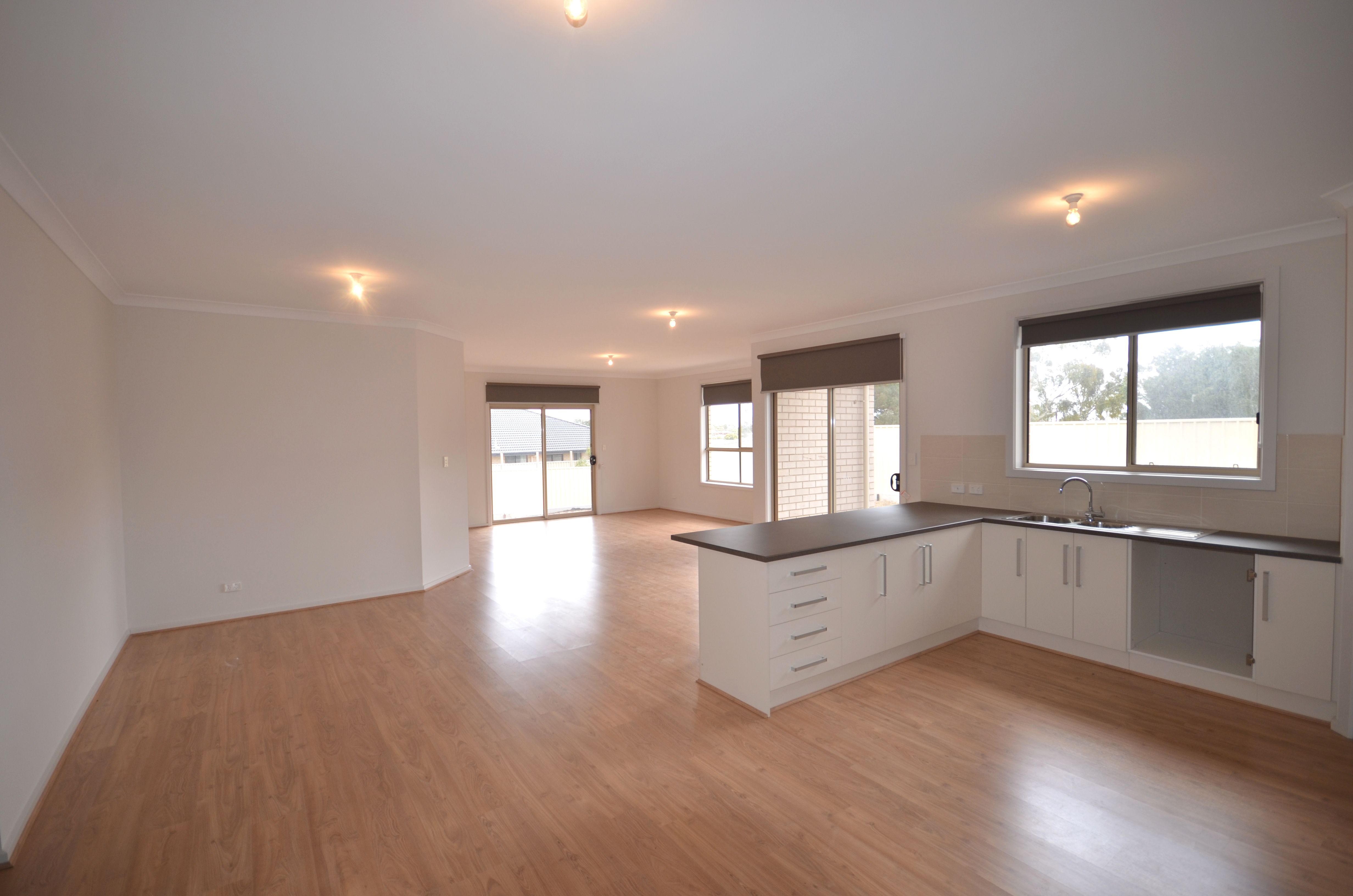 6 Heath Drive, Clare, SA 5453