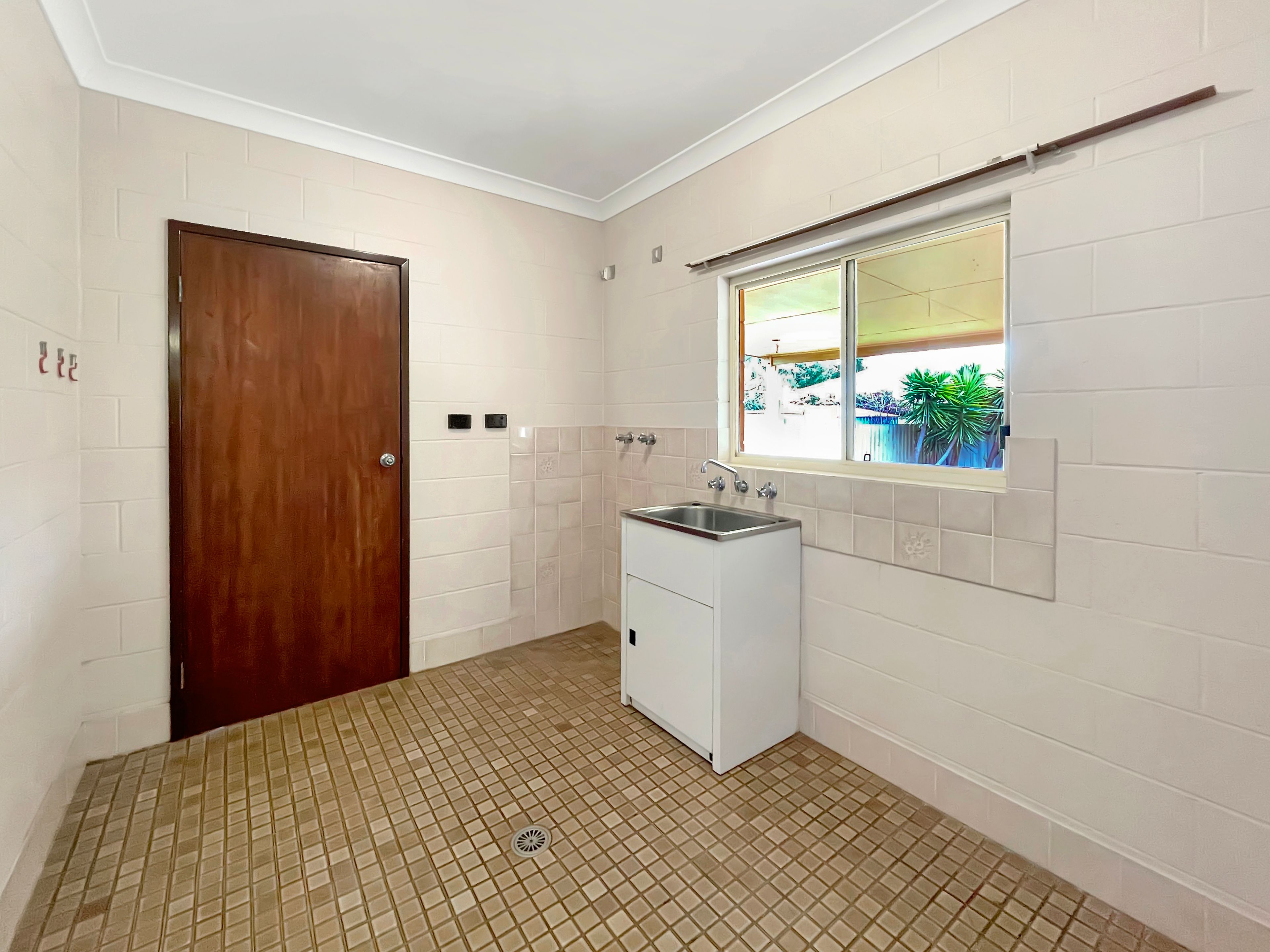9 Kensington Avenue — photo 11 of 14