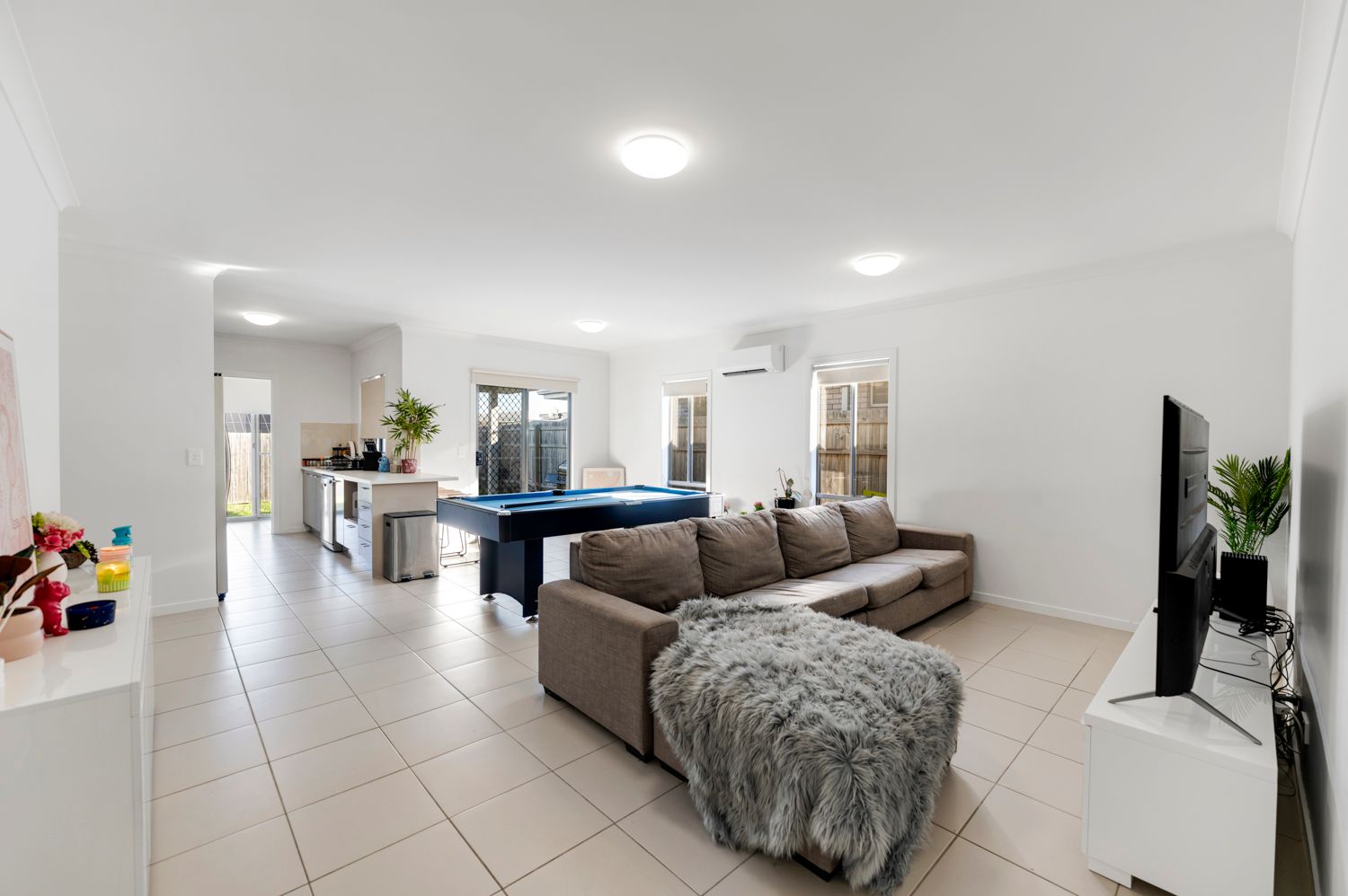15 Napier Circuit, Silkstone, QLD 4304