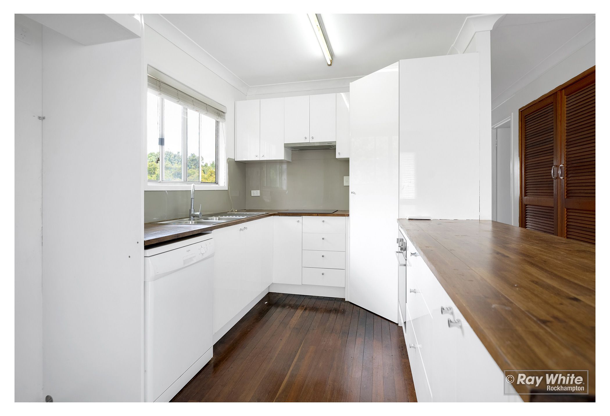 25A Main Street, Park Avenue, QLD 4701