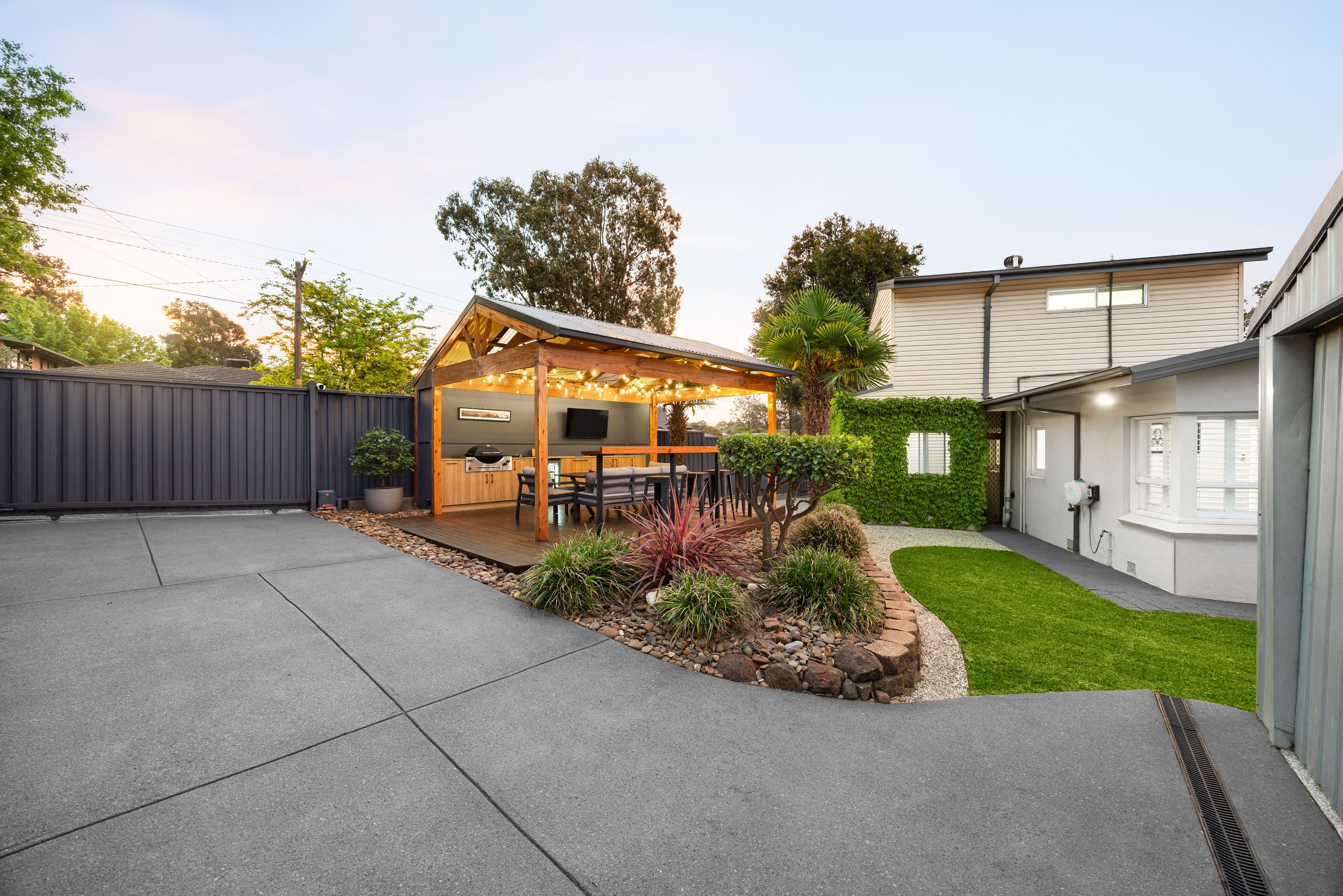17 Duncan Avenue, Greensborough, VIC 3088