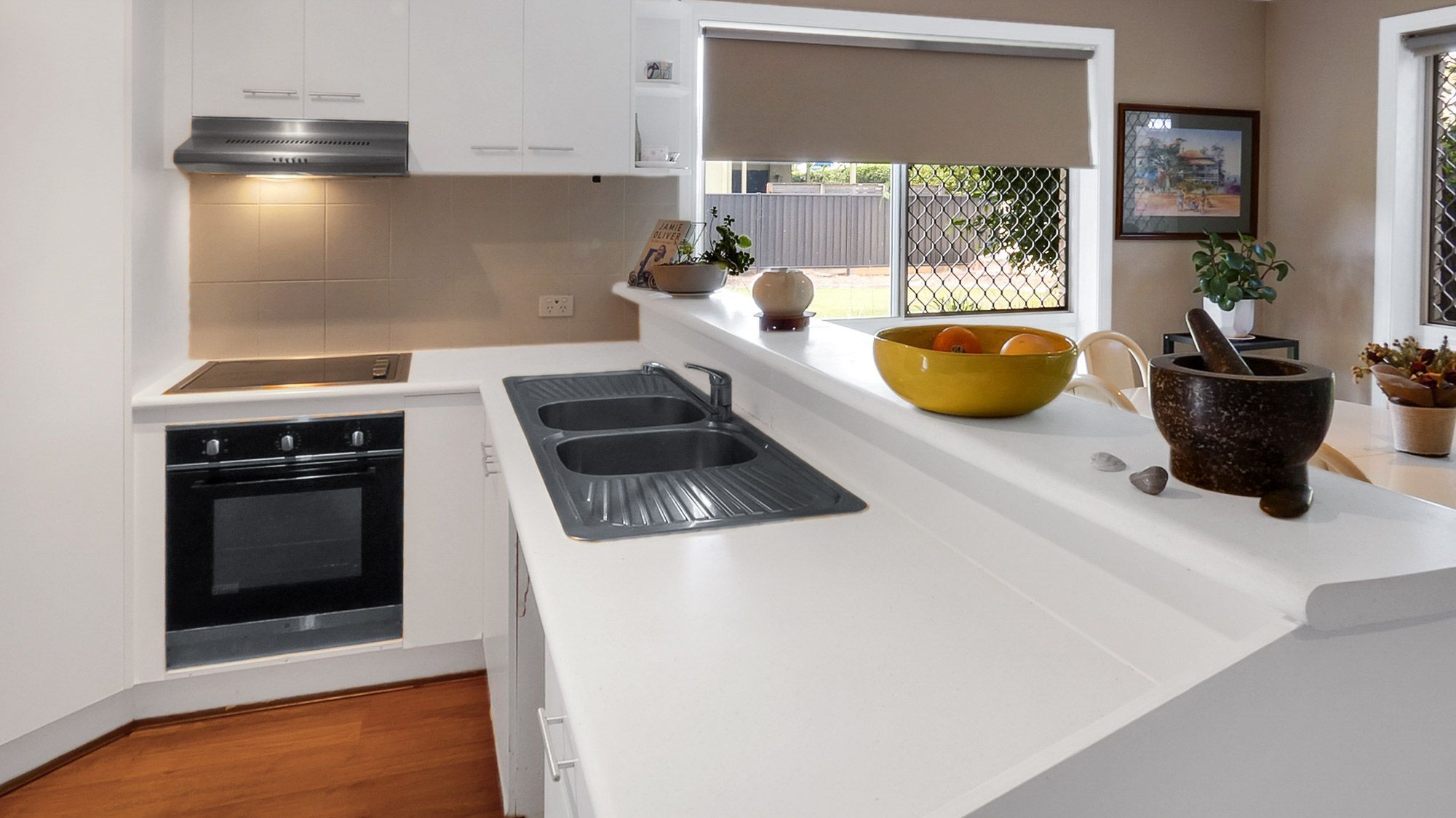 16/447 Pine Ridge Road, Runaway Bay, QLD 4216