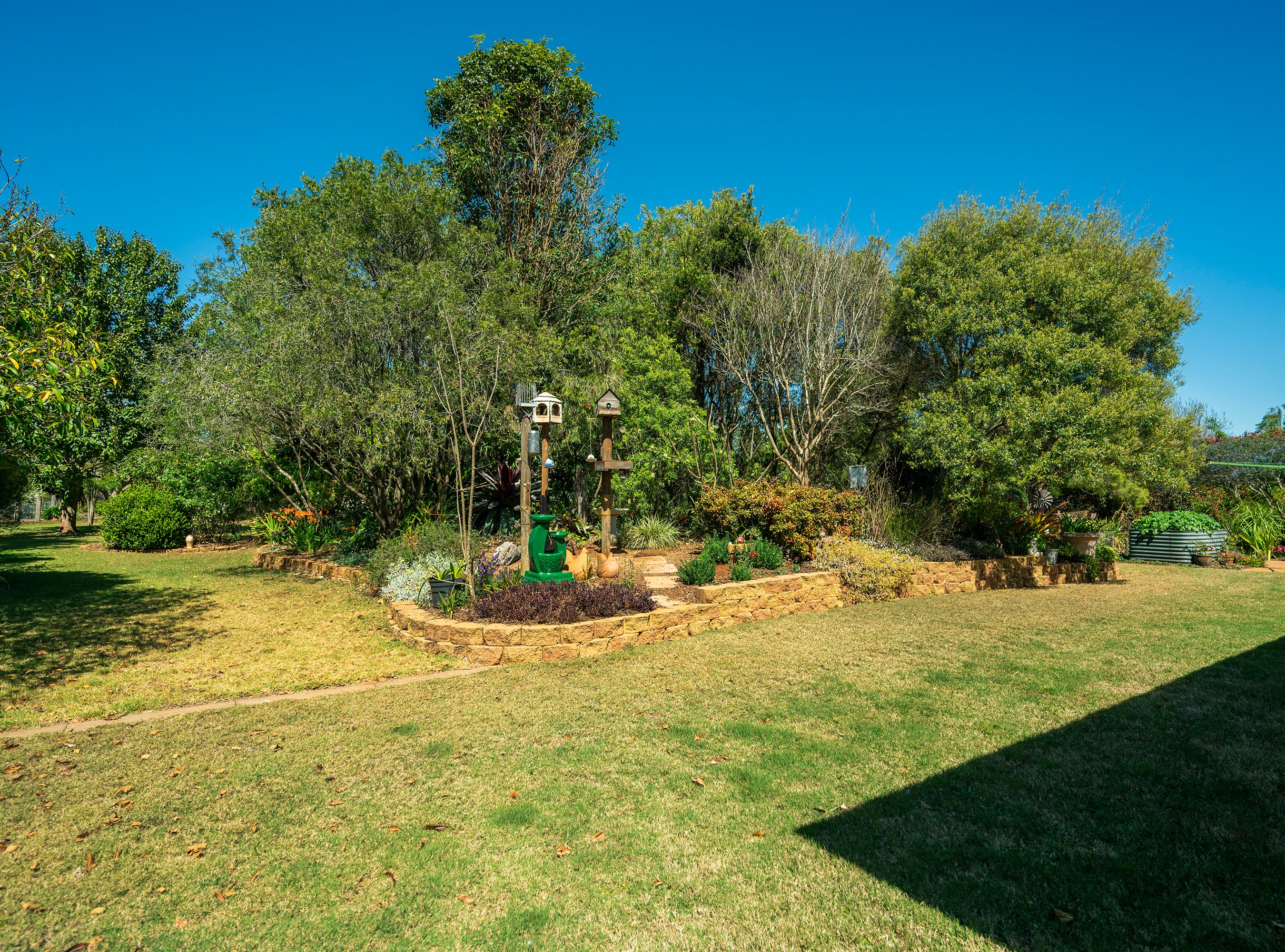 11 Mclachlan Drive — photo 16 of 25