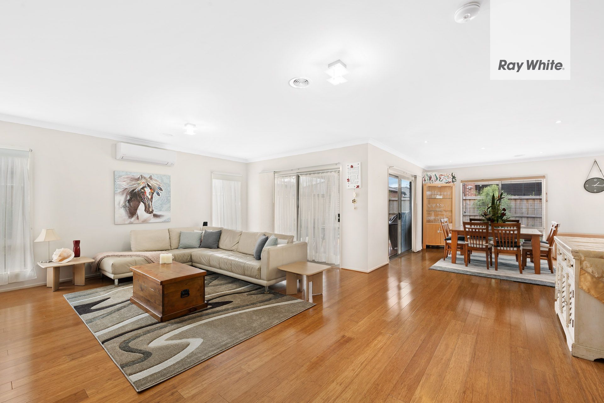 18 WOORAWA Drive, Doreen, VIC 3754