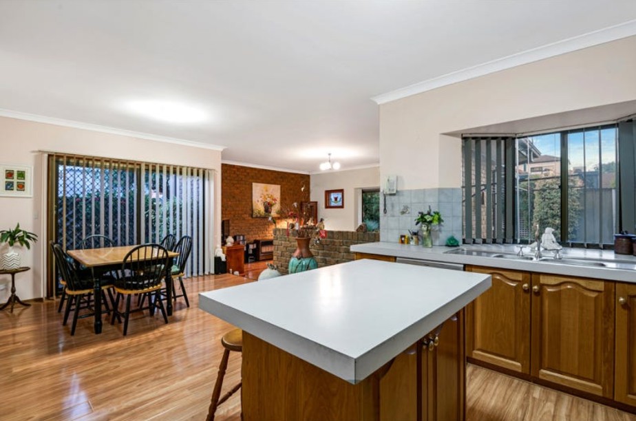 16A Hallet Avenue, Tranmere, SA 5073