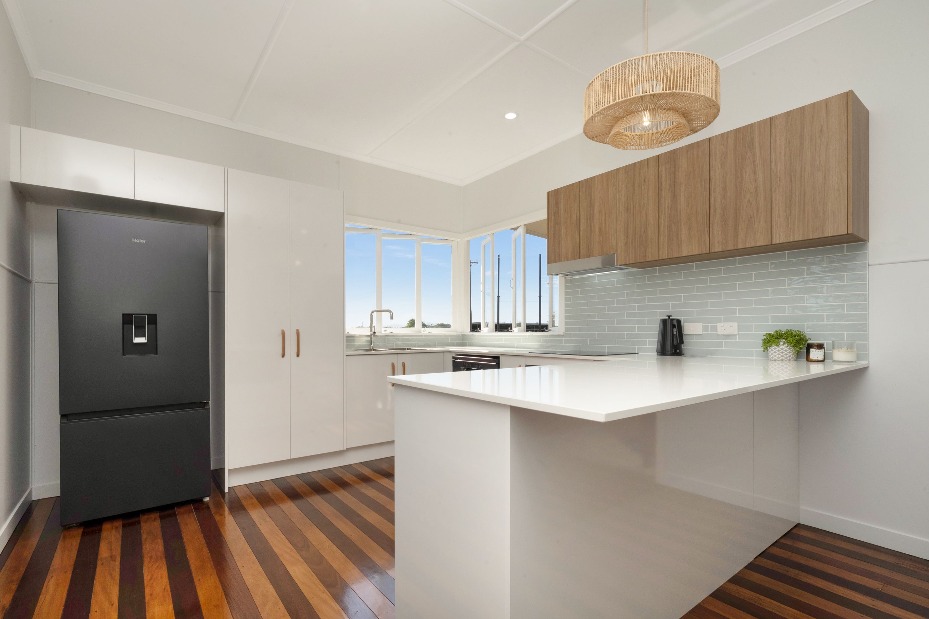 15 Lindsay Street — photo 5 of 23