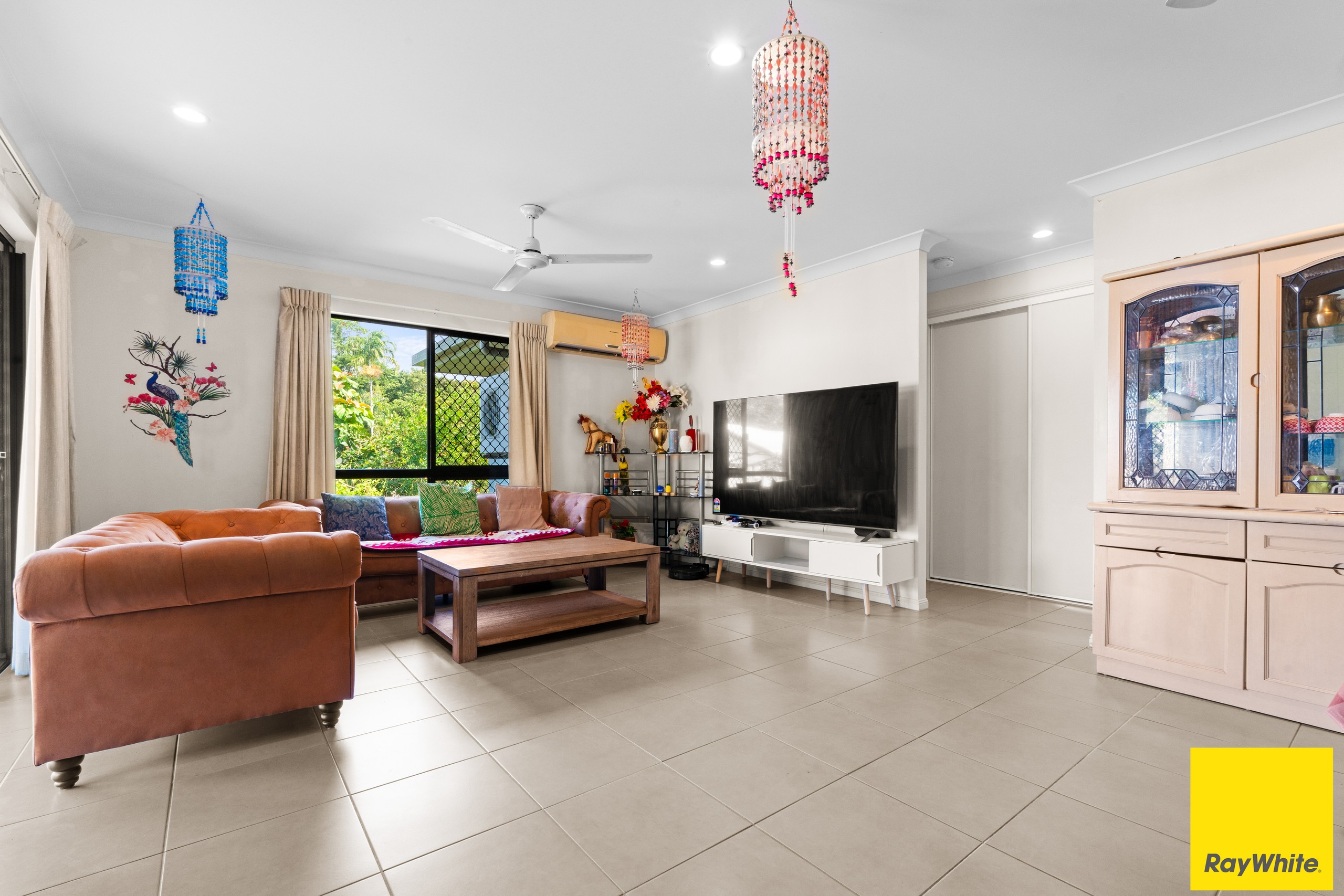 11 Goodfellow Court, Mooroobool, QLD 4870