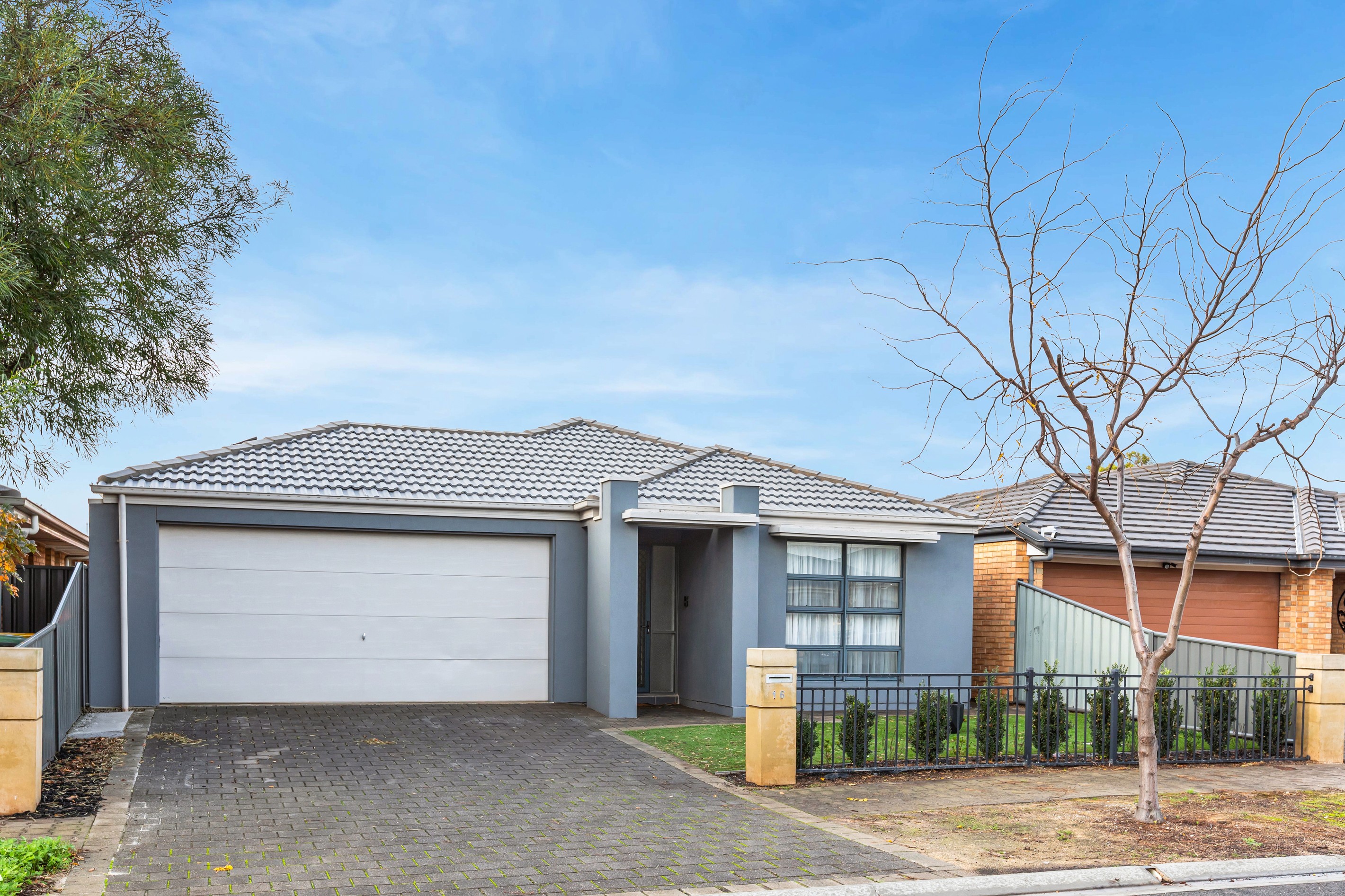 16 Cork Avenue, Andrews Farm, SA 5114