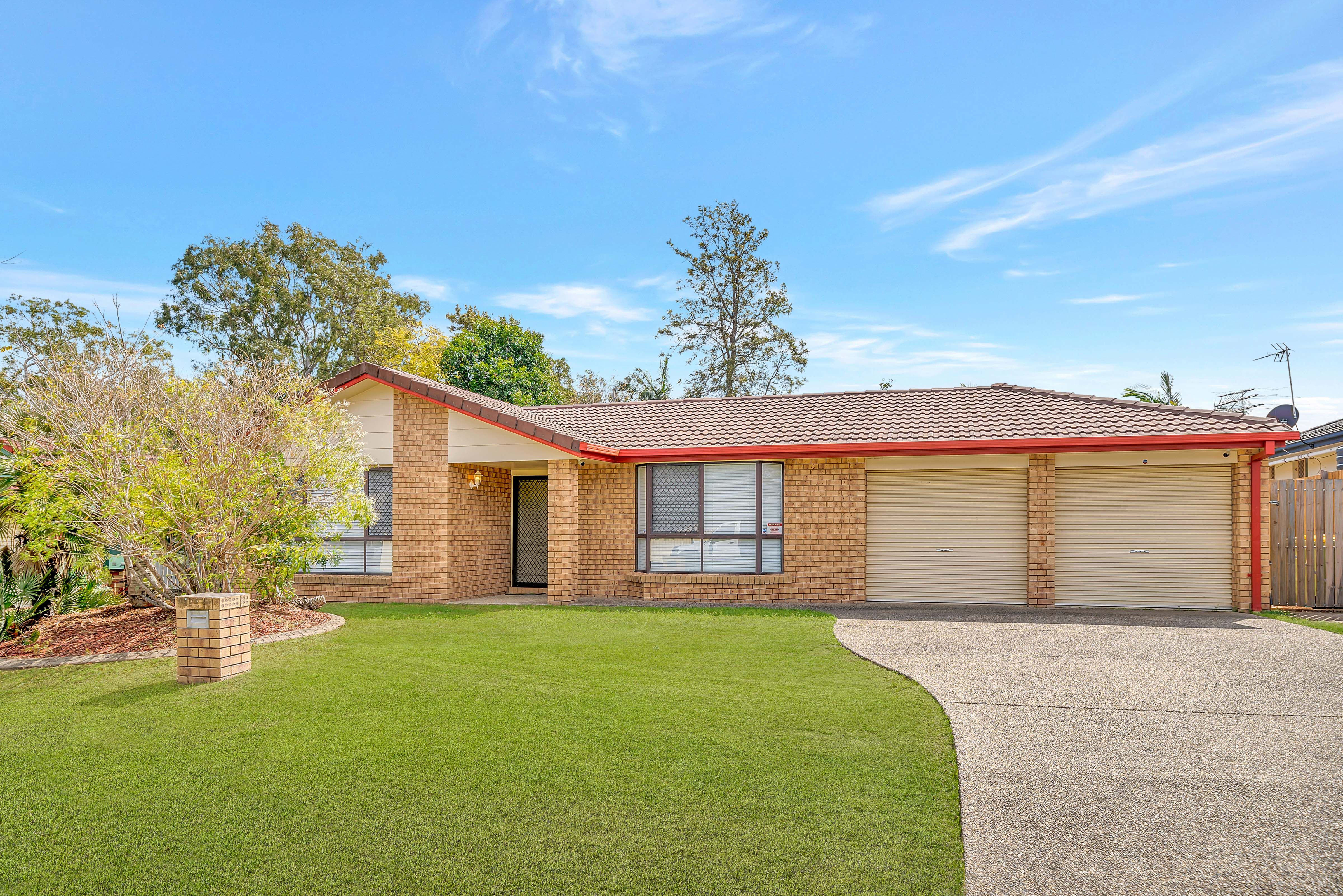 5 Kimridge Drive, Heritage Park QLD 4118