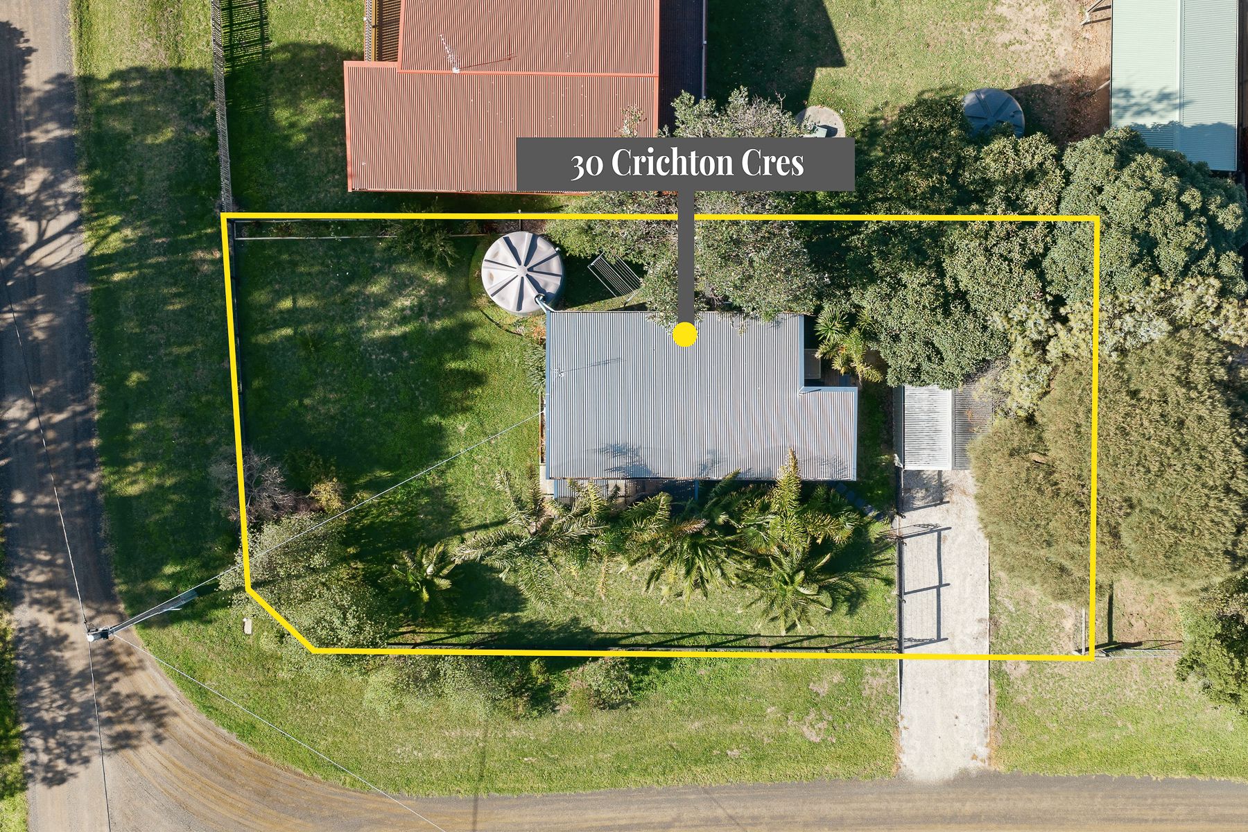 30 Crichton Crescent — photo 13 of 14
