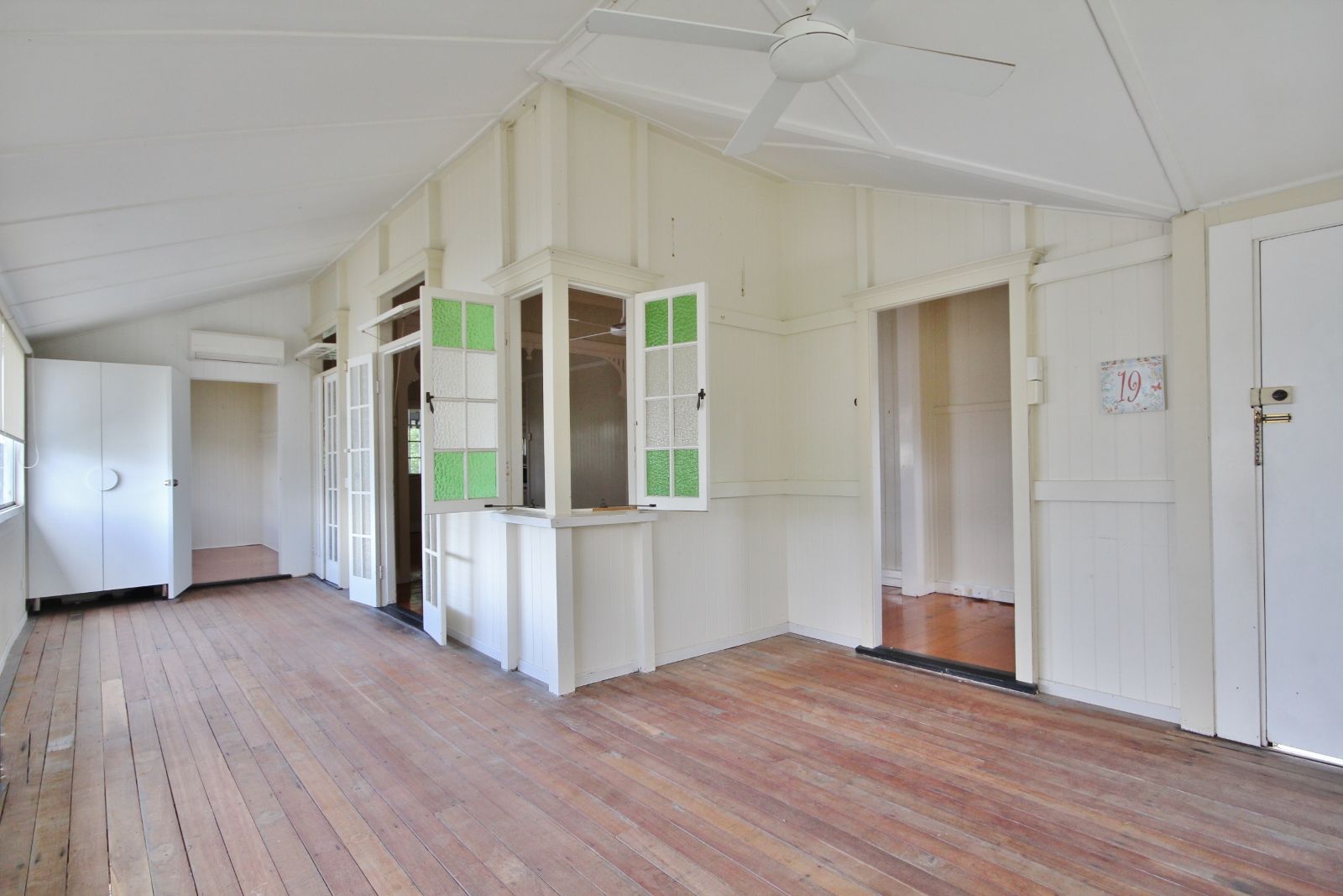 19 Verry Street, Coorparoo, QLD 4151