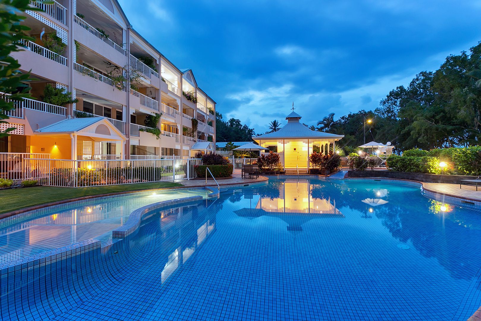 81 - 87 Arlington Esplanade, Clifton Beach QLD 4879