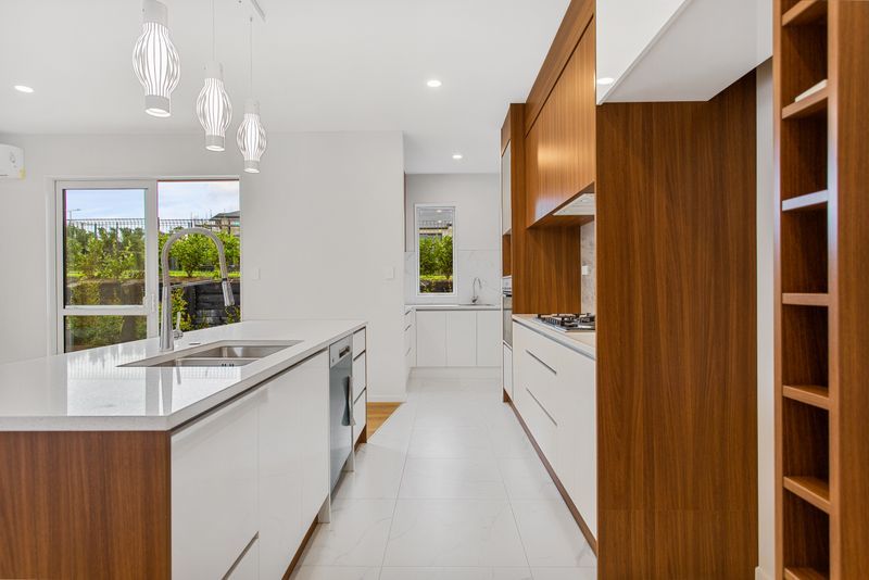 44 Twin Parks Rise, Papakura, Papakura