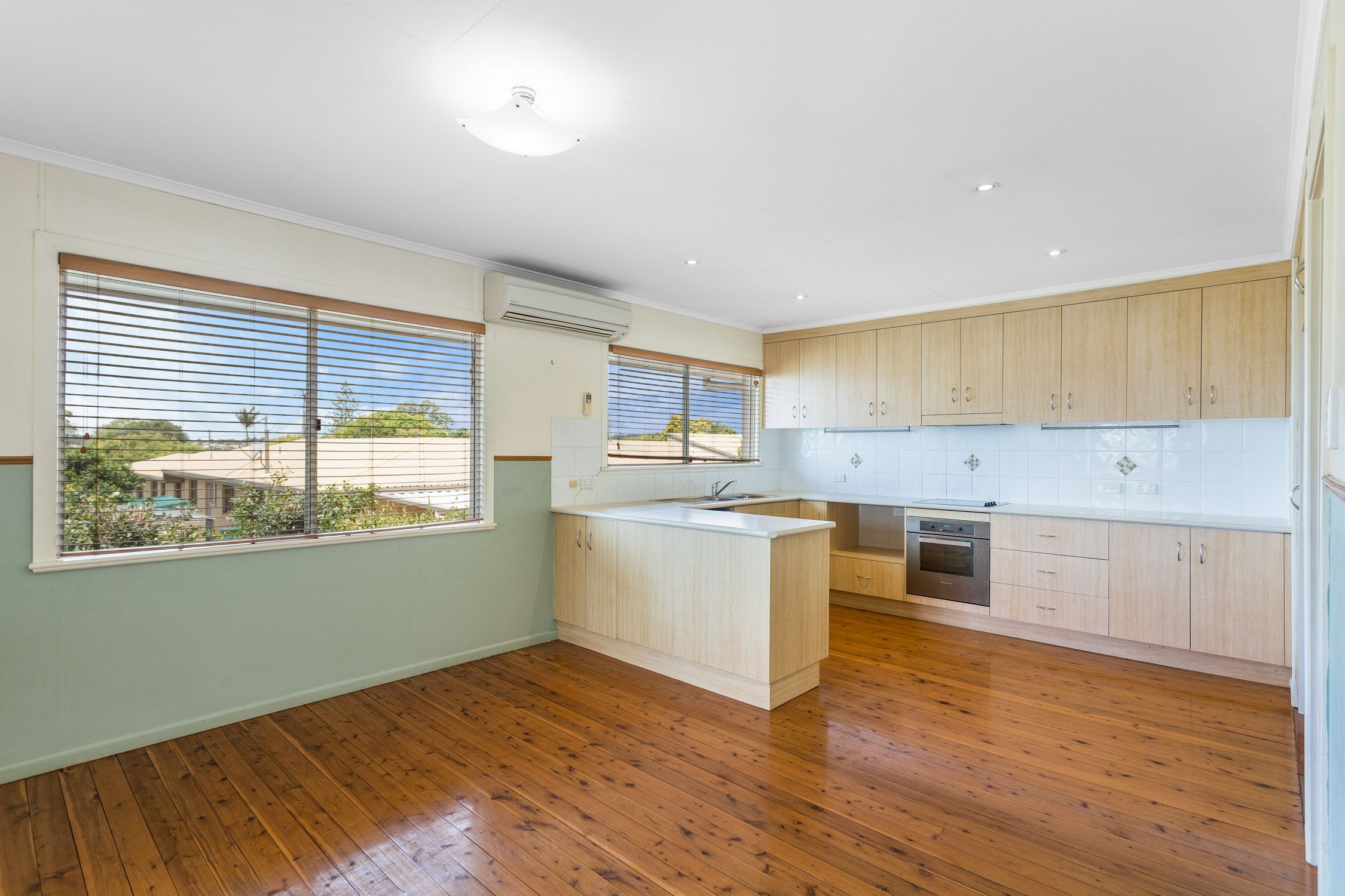 4 Eiser Street, Harristown, QLD 4350