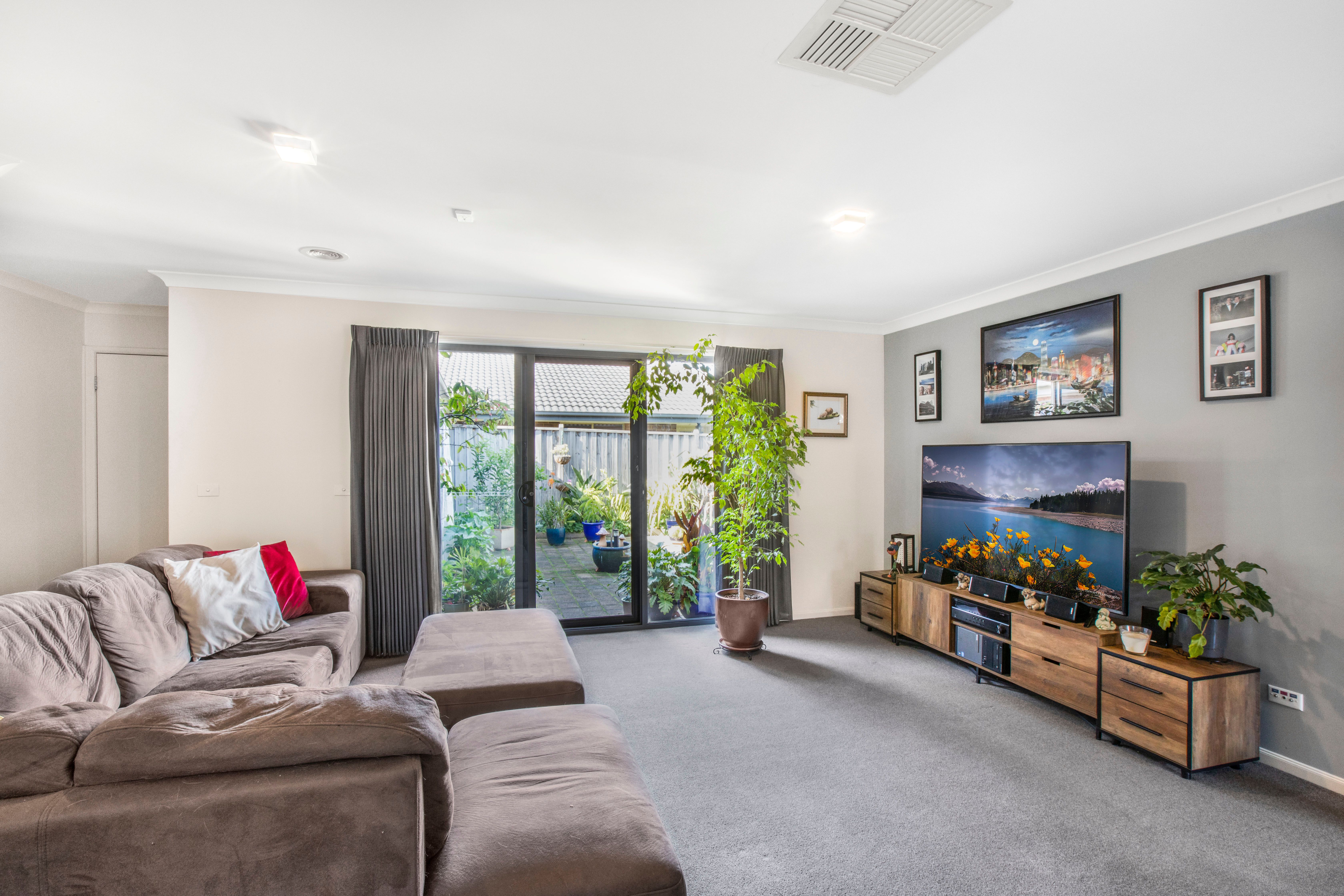 48 Irving Road, Pakenham, VIC 3810