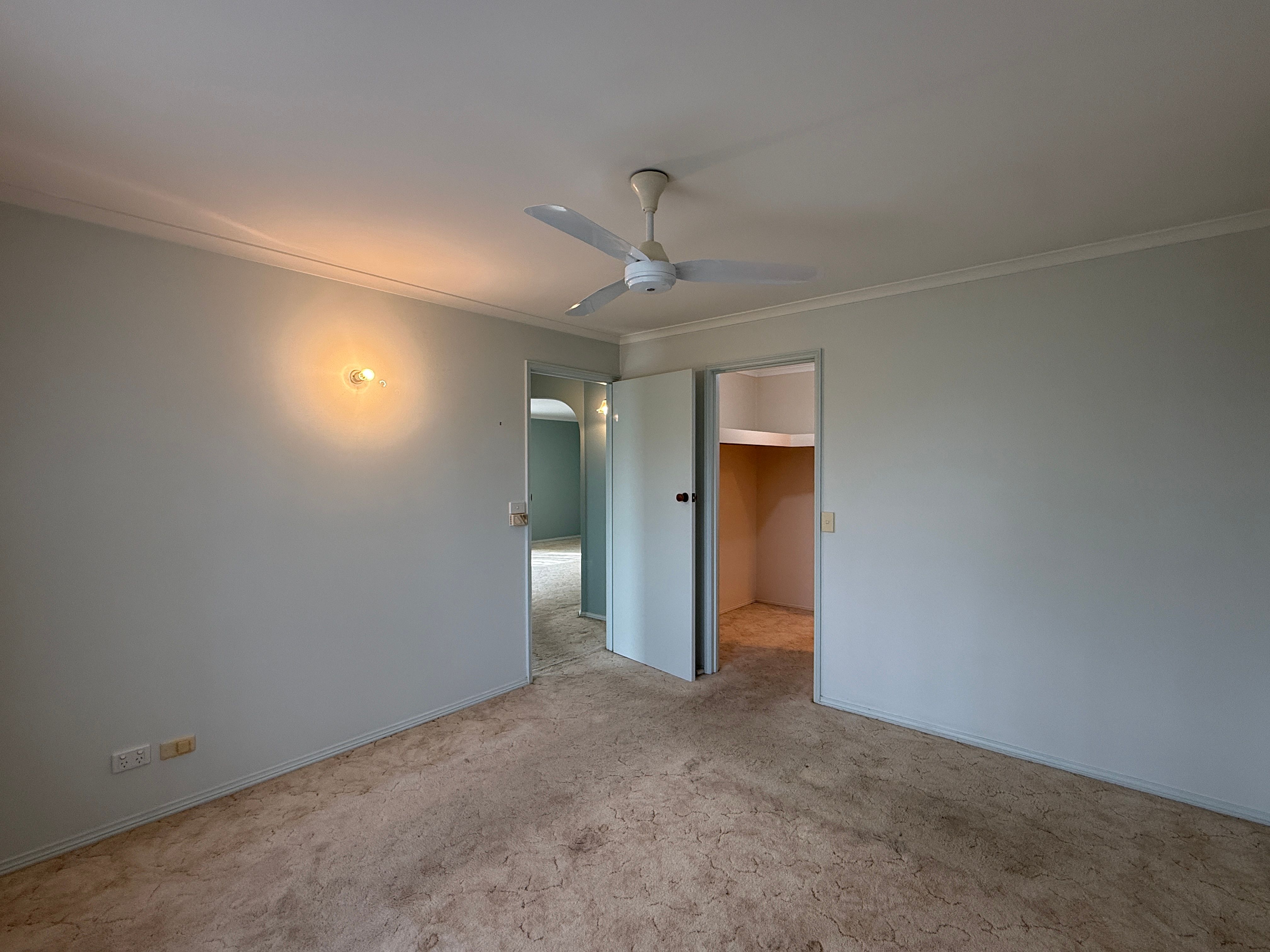 50 Kennedy Street — photo 6 of 14