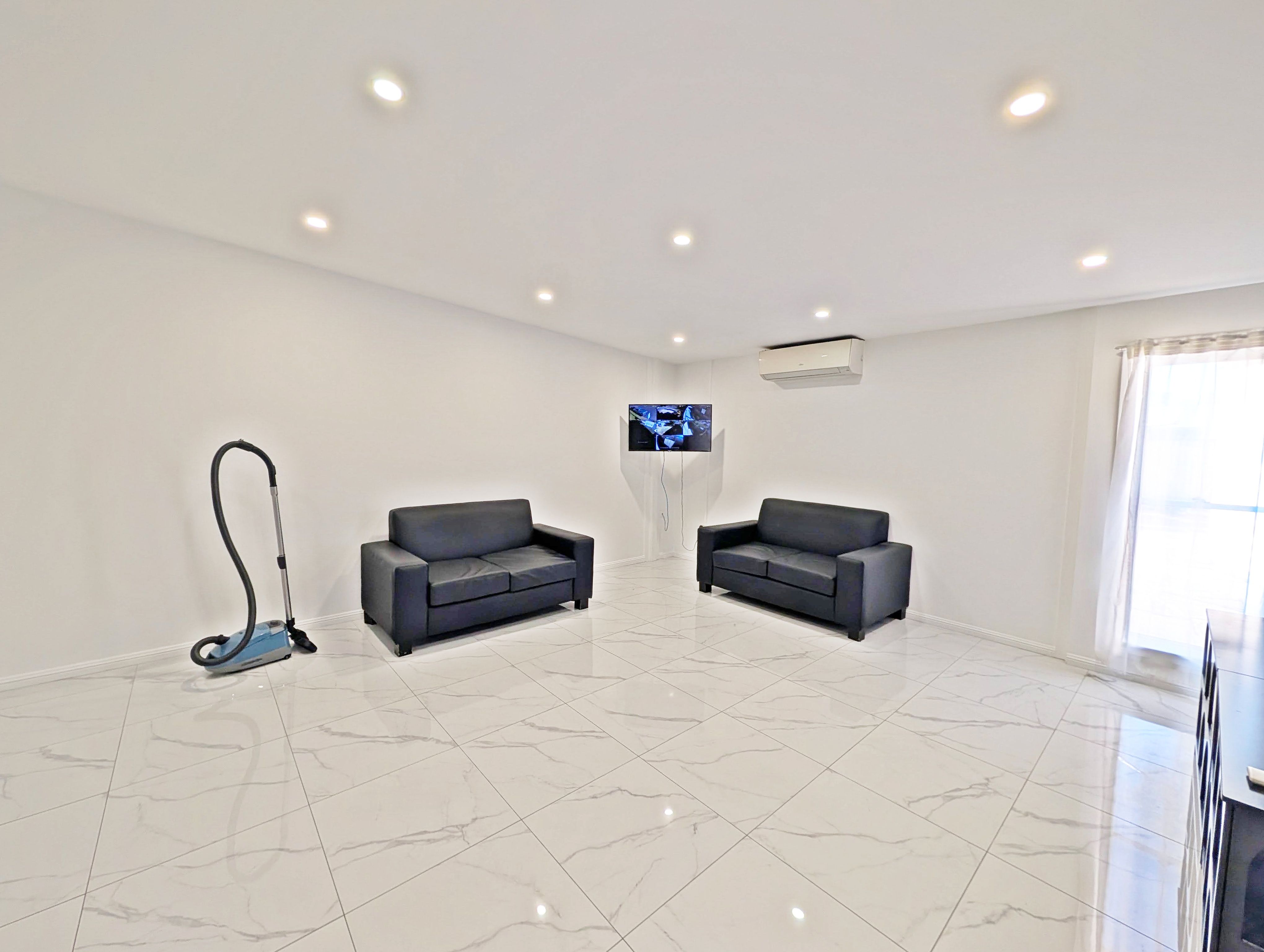 18 Elizabeth Street — photo 10 of 23