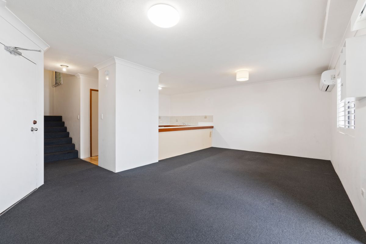 7/33 Duet Drive, Mermaid Waters, QLD 4218