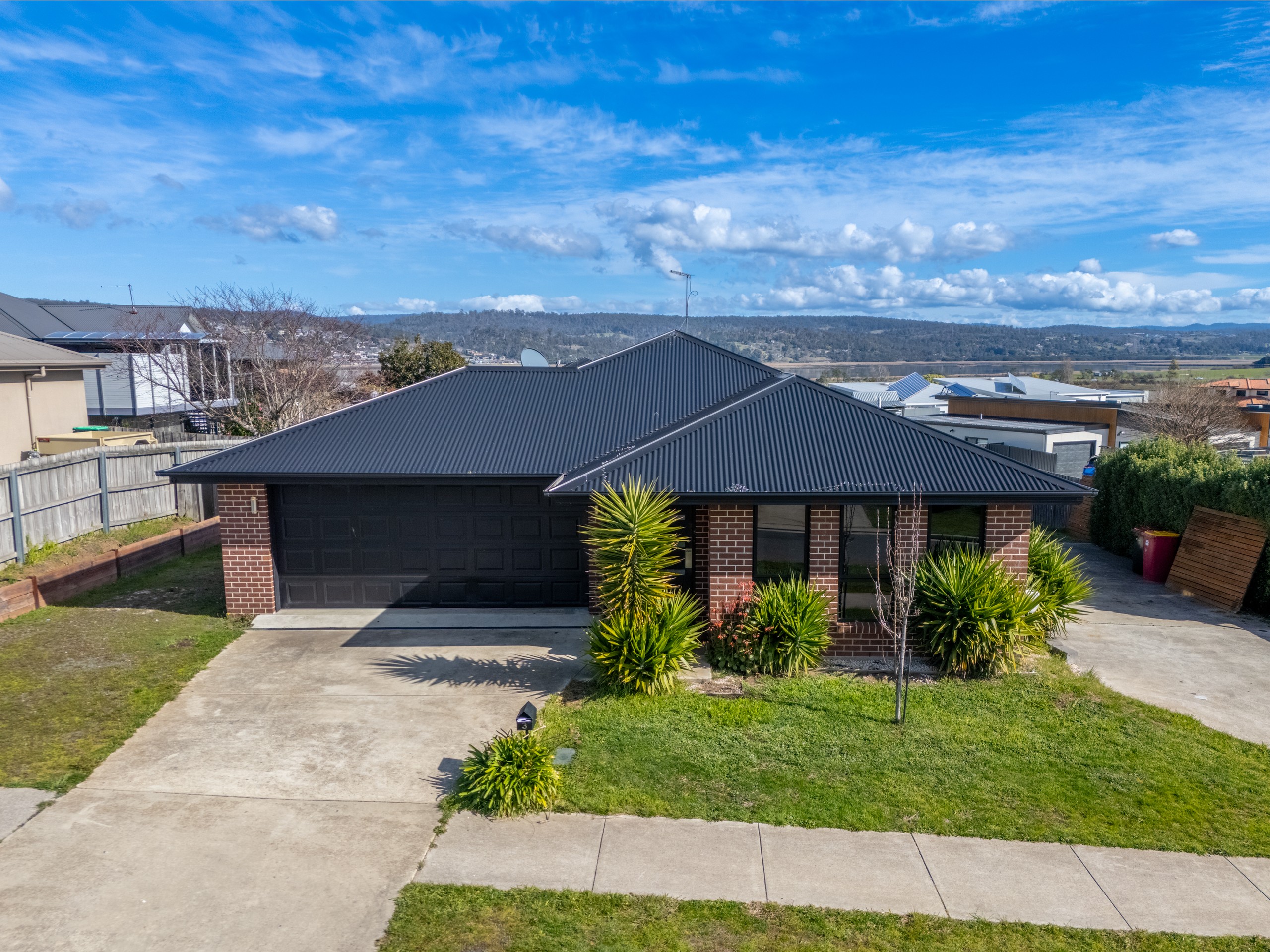 3 Penicola Place, Newnham, TAS 7248