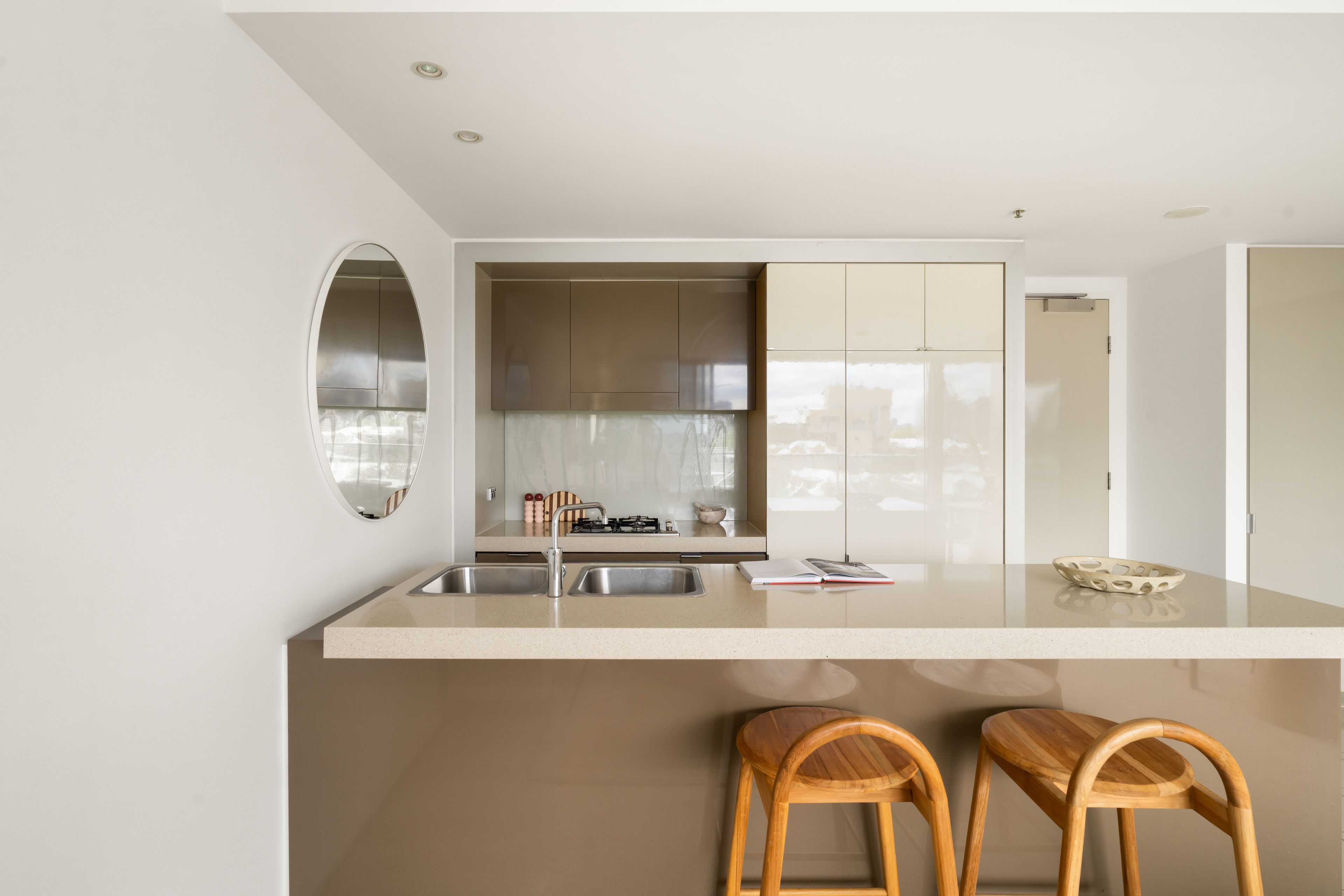 403/417-419 Bourke Street — photo 7 of 9