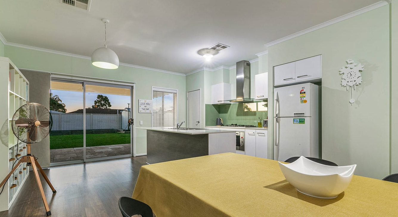 55 Tracey Avenue — photo 10 of 28