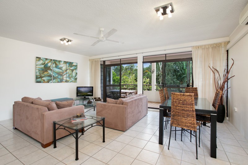 8/5 Amphora Street, Palm Cove, QLD 4879