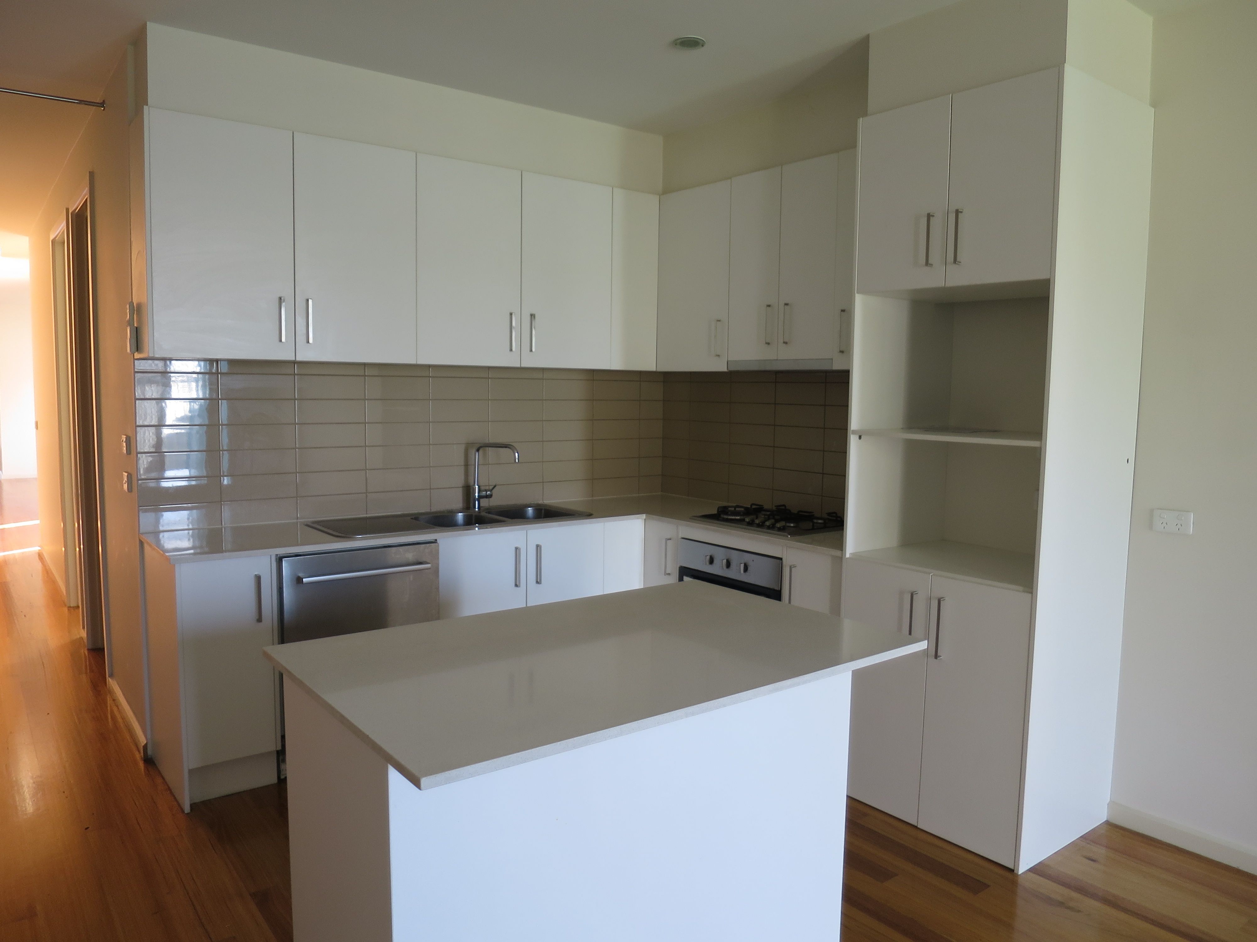 1/22 Burns Avenue, Clayton South, VIC 3169