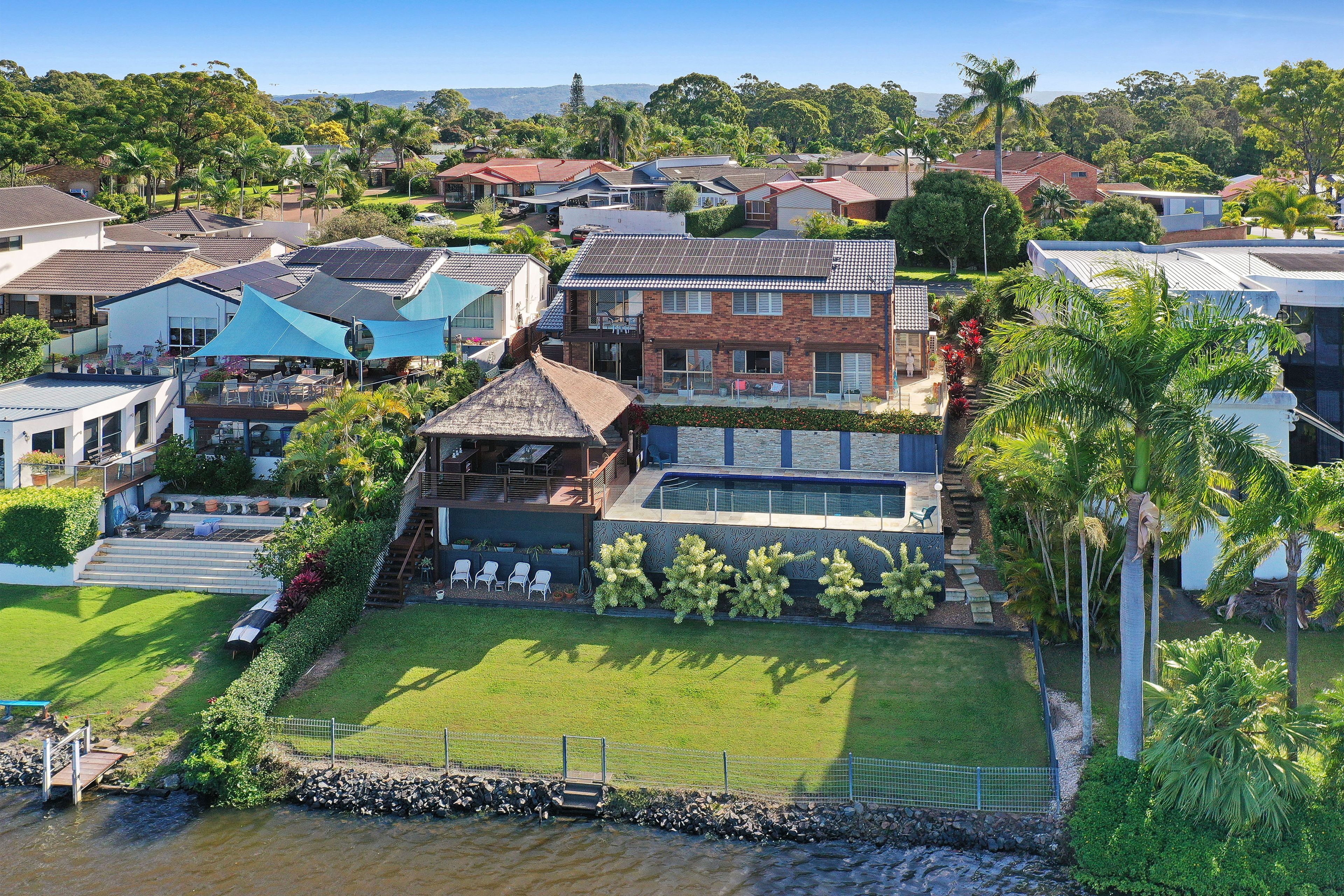 28 Pinnacle Court, Robina, QLD 4226