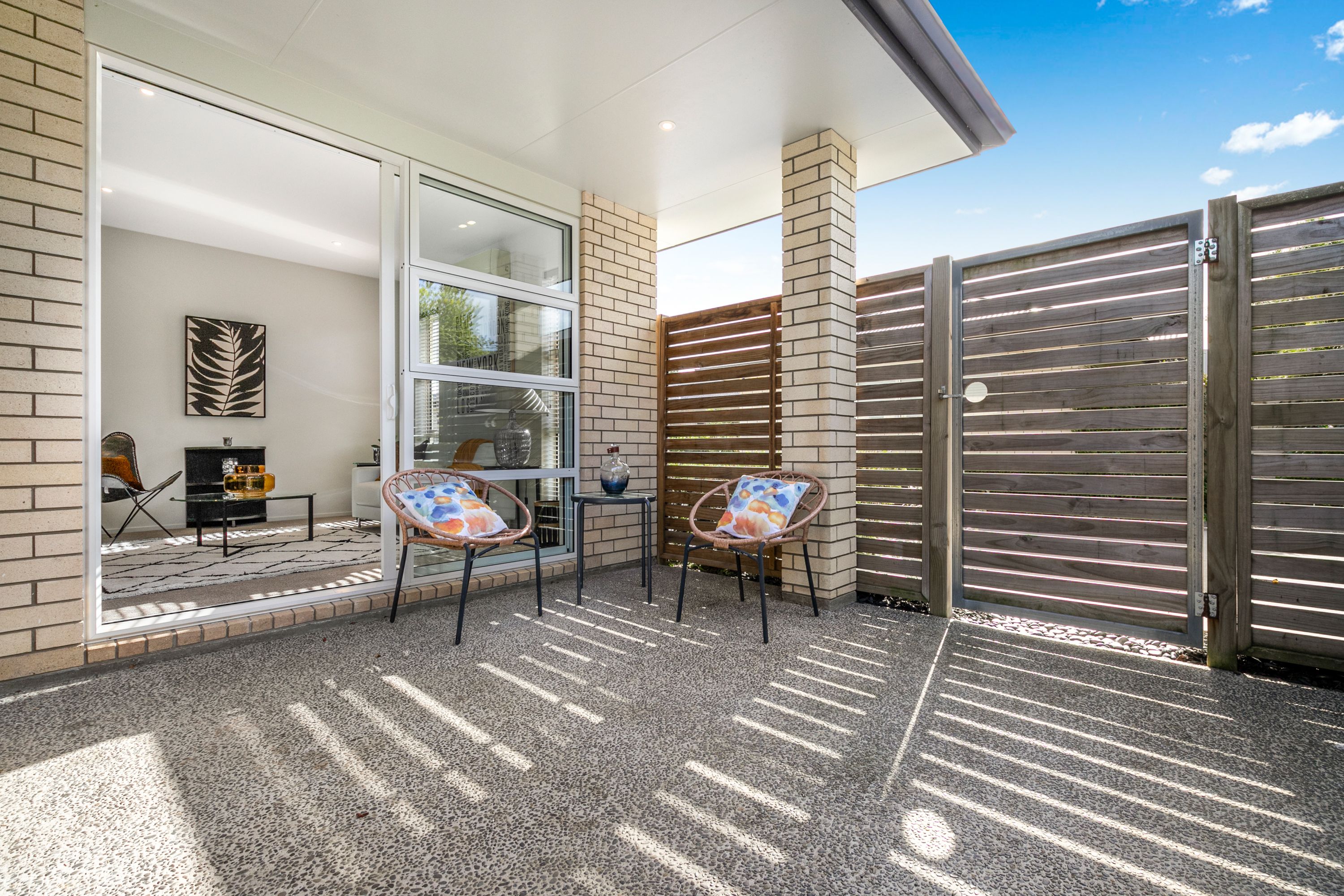 6 Howden Lane, Golflands, Manukau City