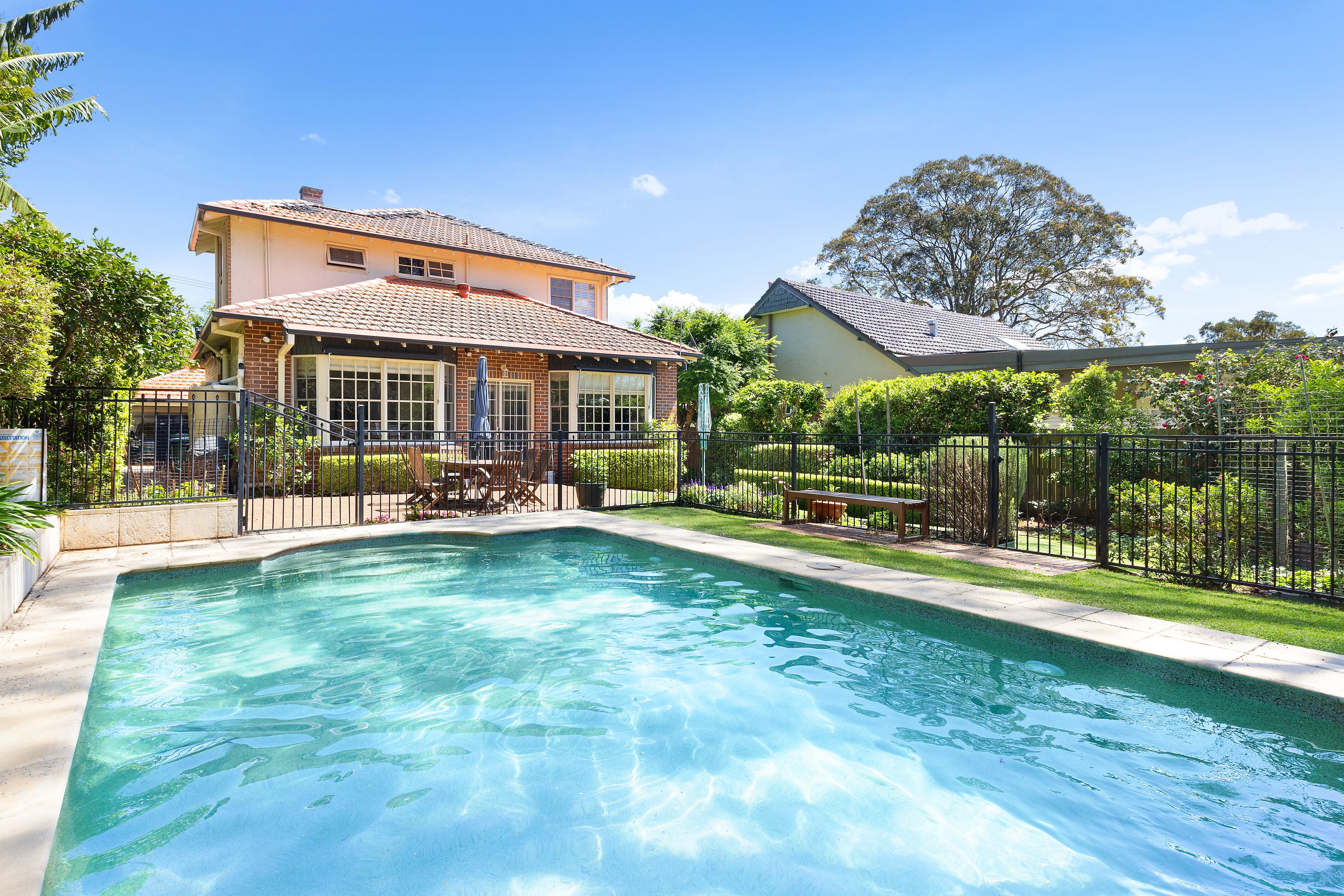 15 Norwood Avenue, Lindfield, NSW 2070