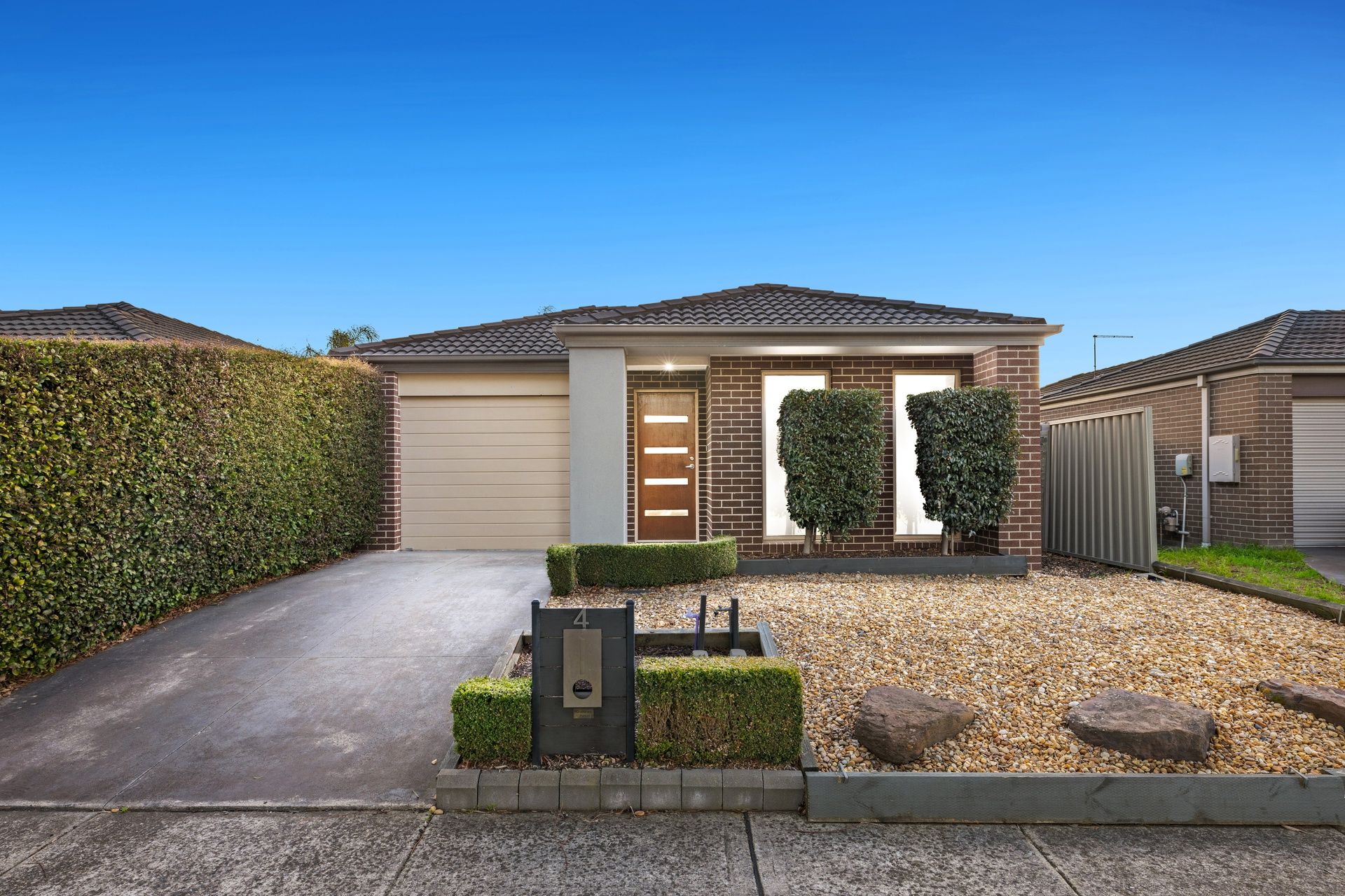 4 Wagner Close , Cranbourne East VIC 3977