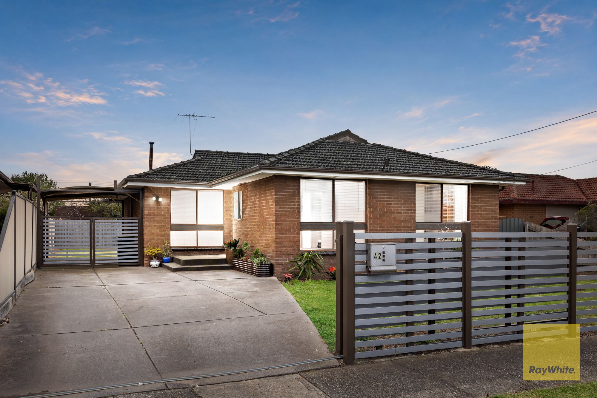 42 Swansea Parade — photo 17 of 19