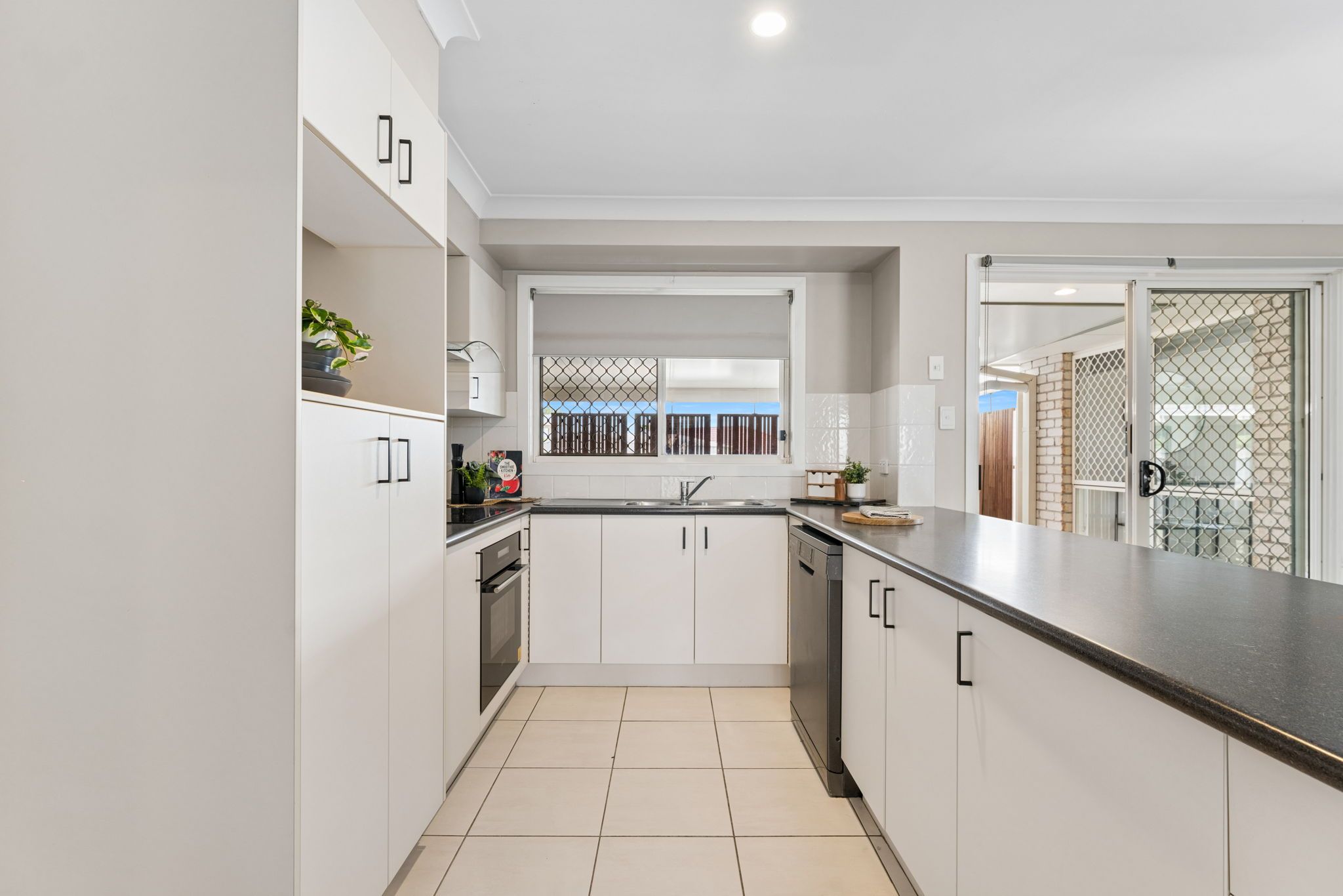 22 Pearse Street — photo 11 of 28
