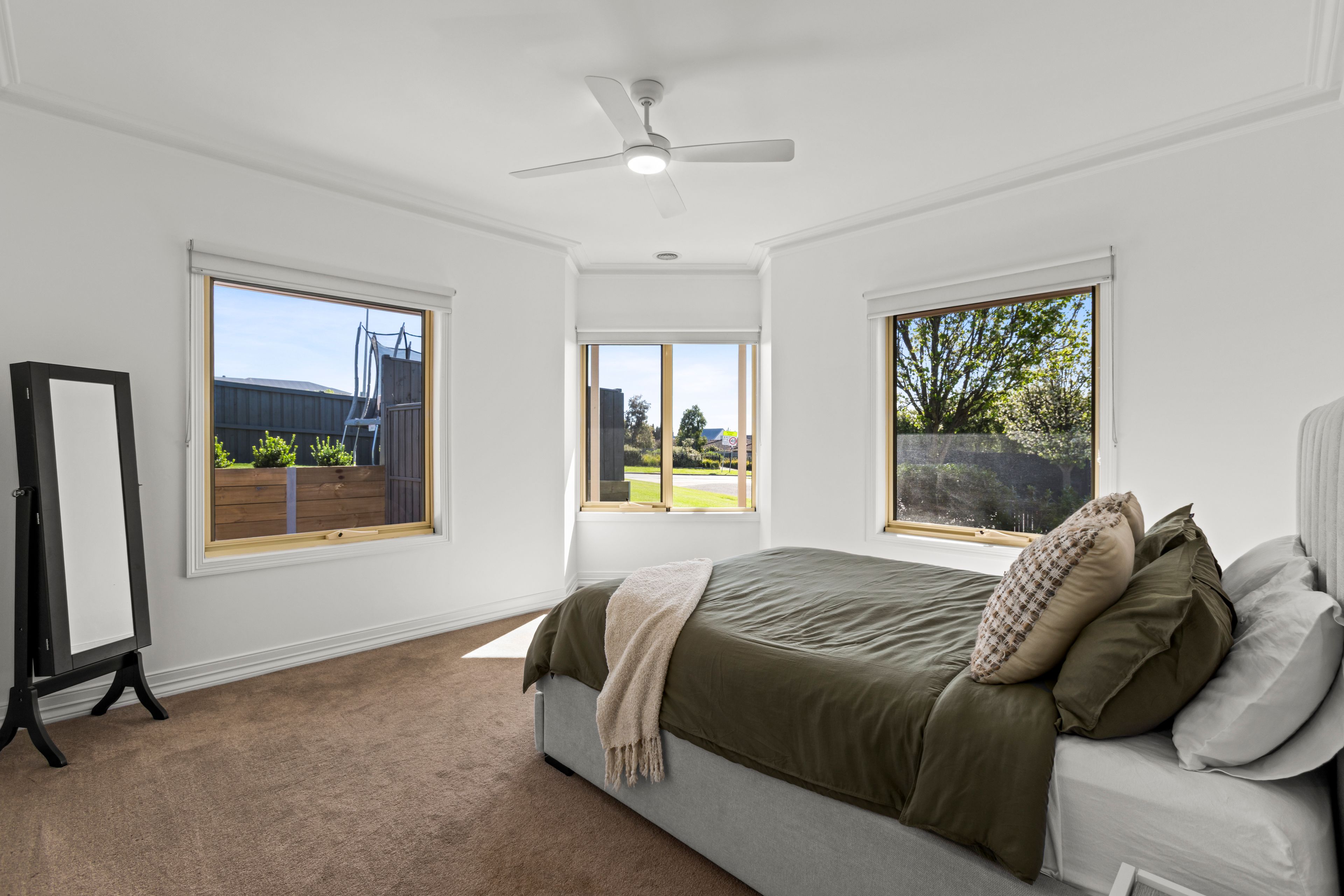 12 Conway Court — photo 9 of 19