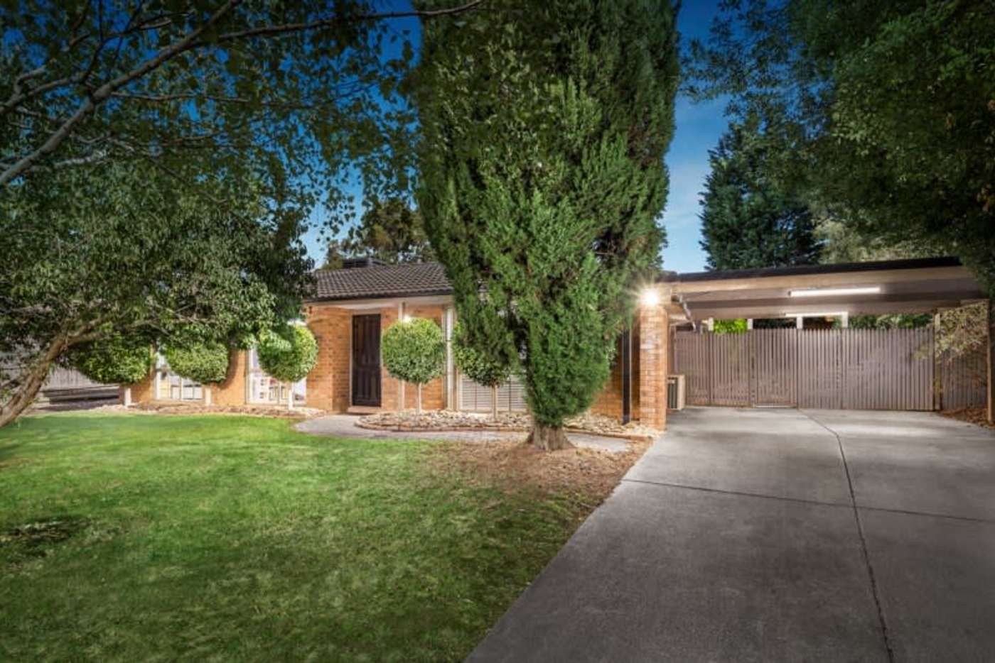 17 Erskine Drive, Rowville, VIC 3178 Leased House Ray White Wantirna