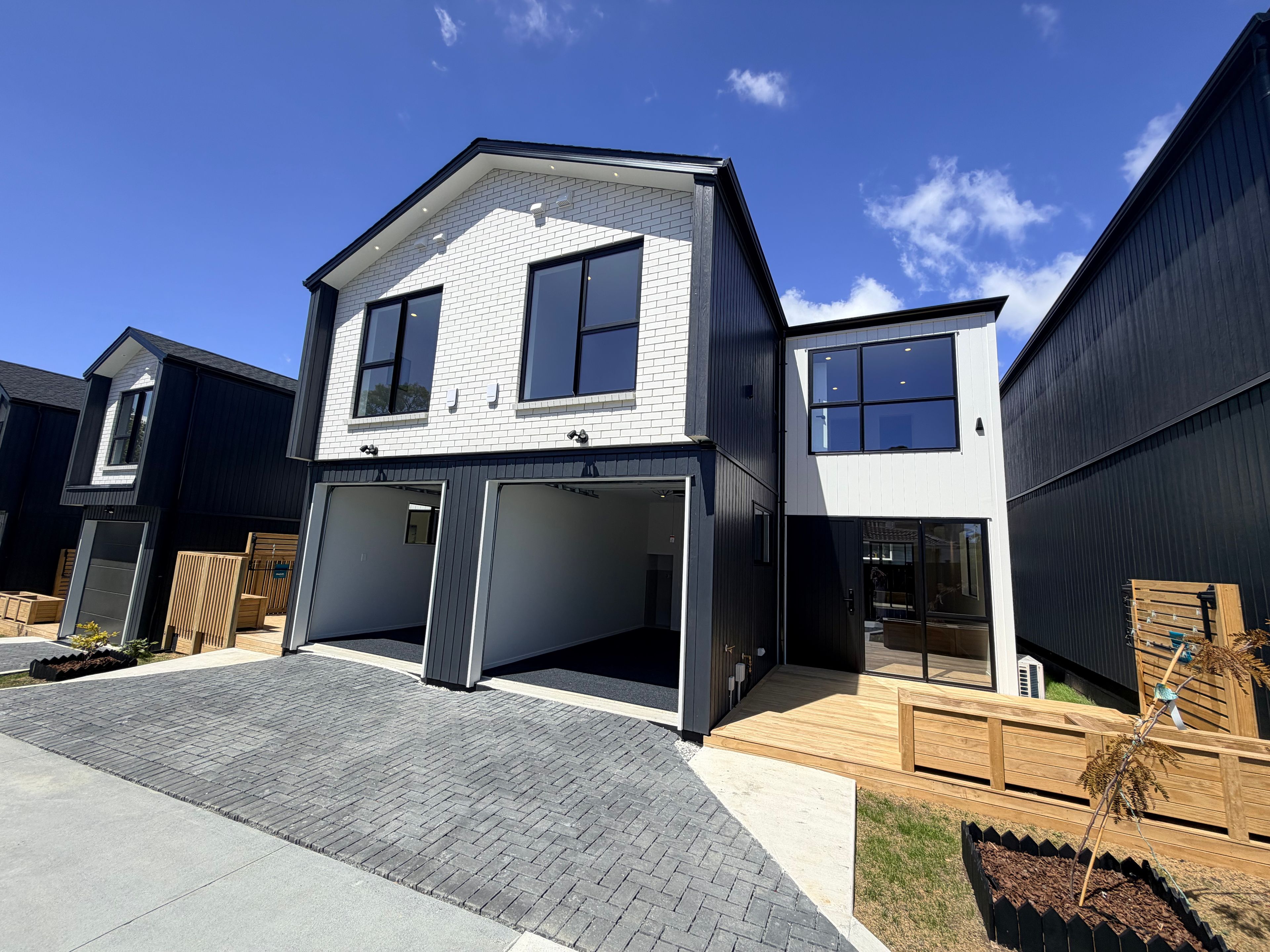Lot 2/23 Wanaka Place, Pakuranga Heights, Manukau City