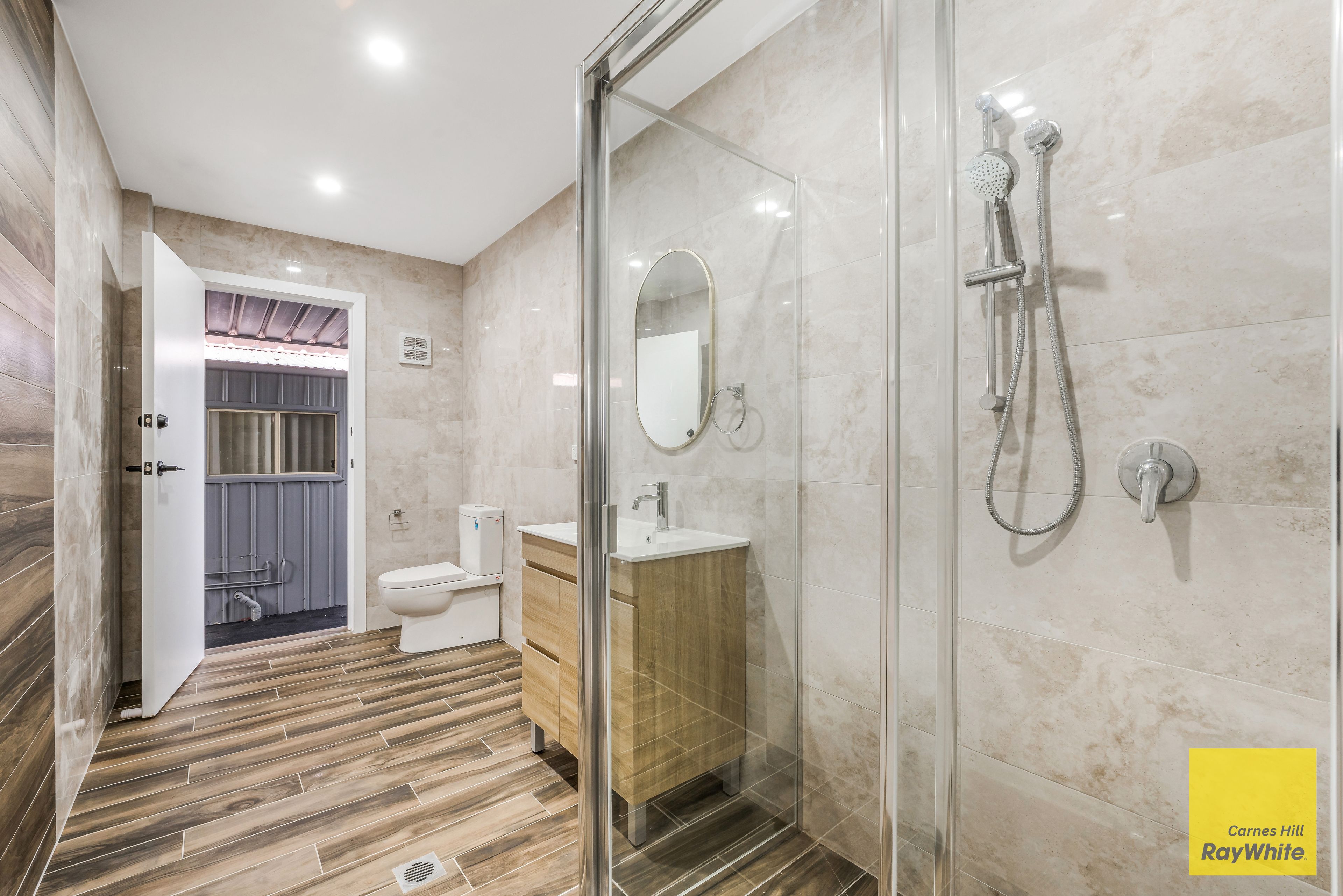 96 Flowerdale Road — photo 8 of 14