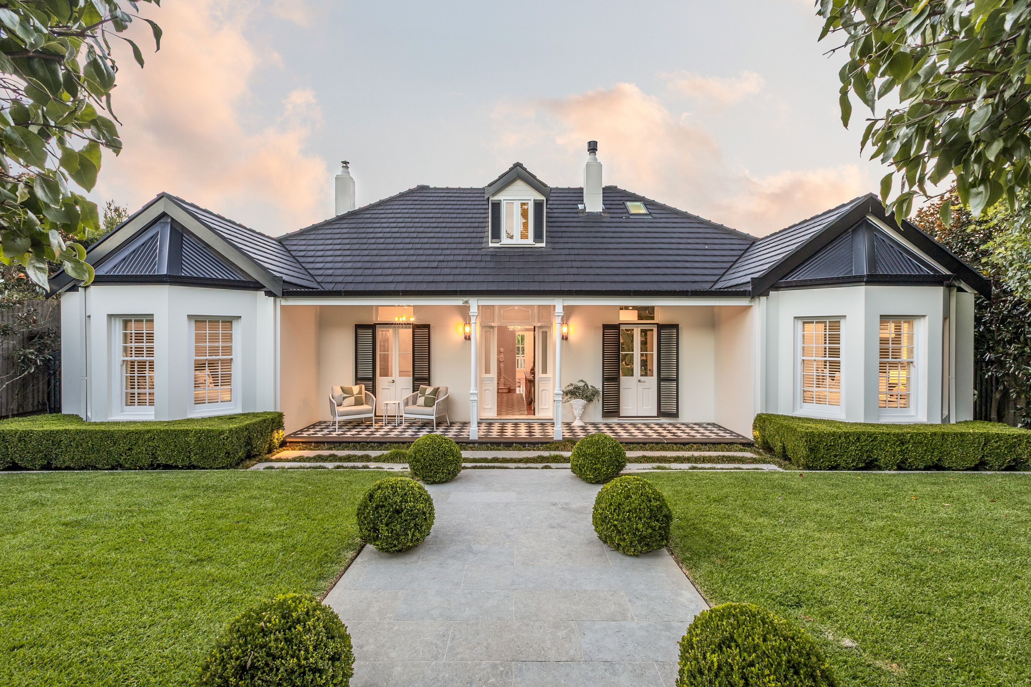 53 Waterview Street — photo from Ray White Northern Beaches