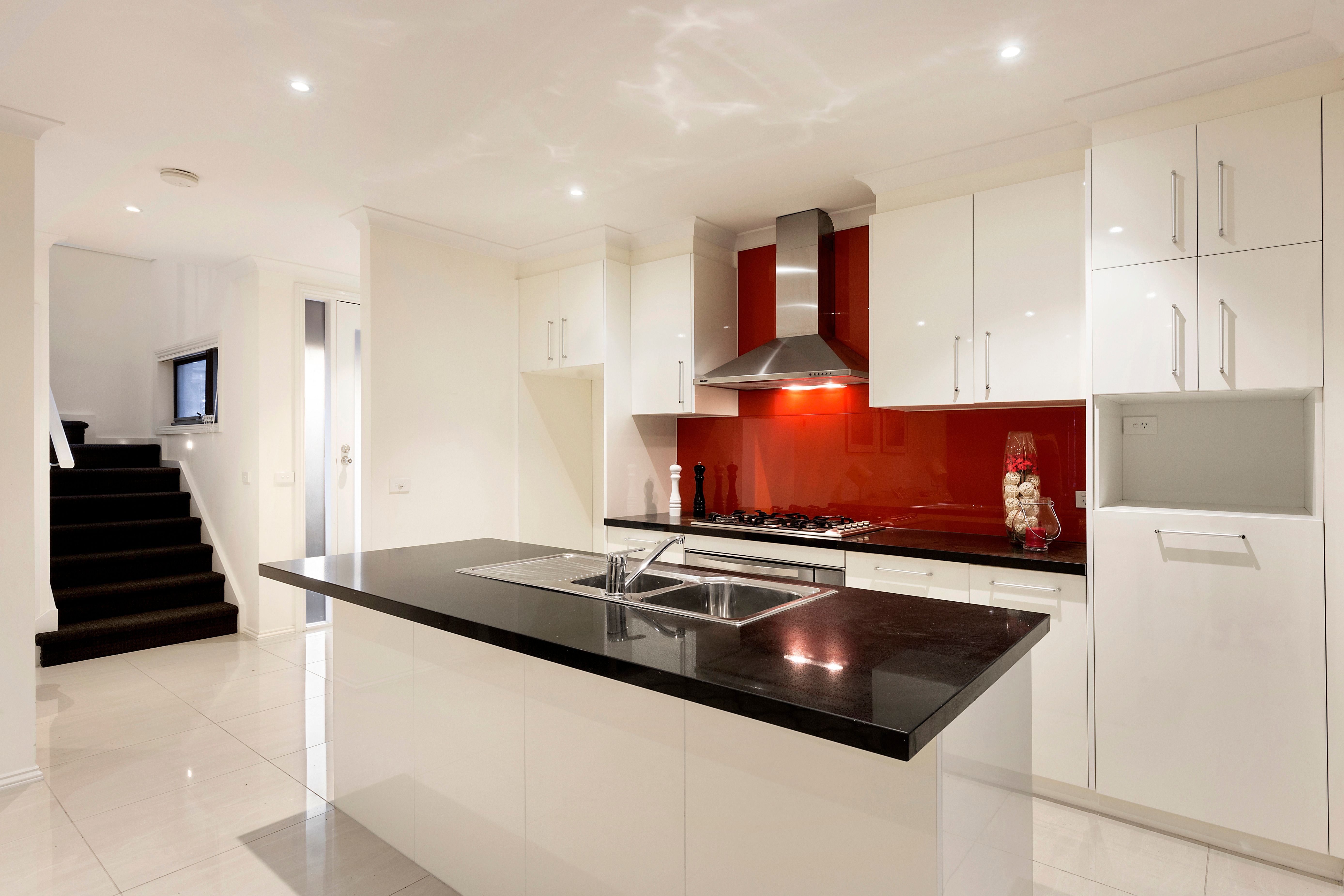 1/11B Rosebank Avenue — photo 7 of 17