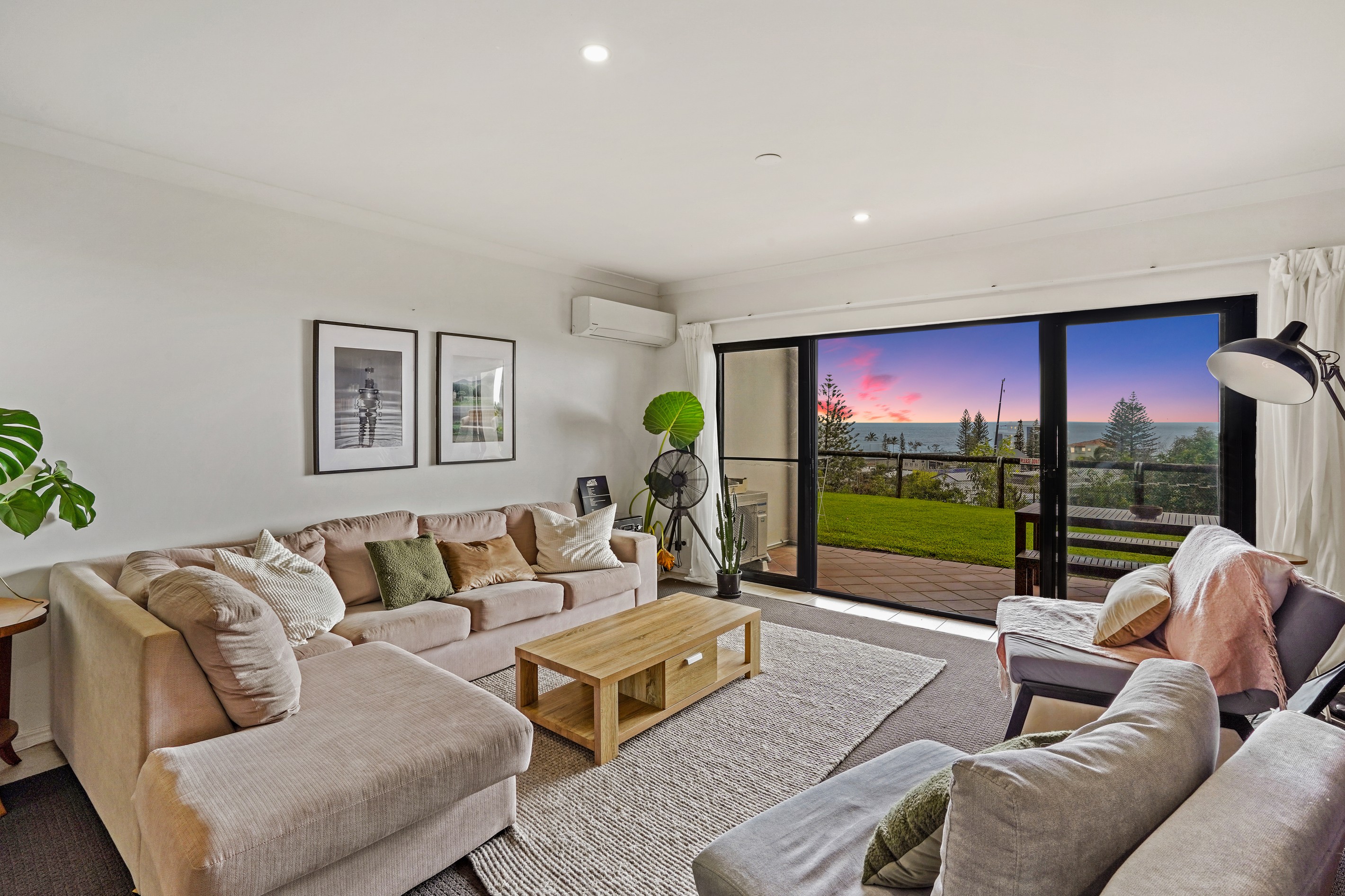 D4/1 Great Hall Drive, Miami, QLD 4220