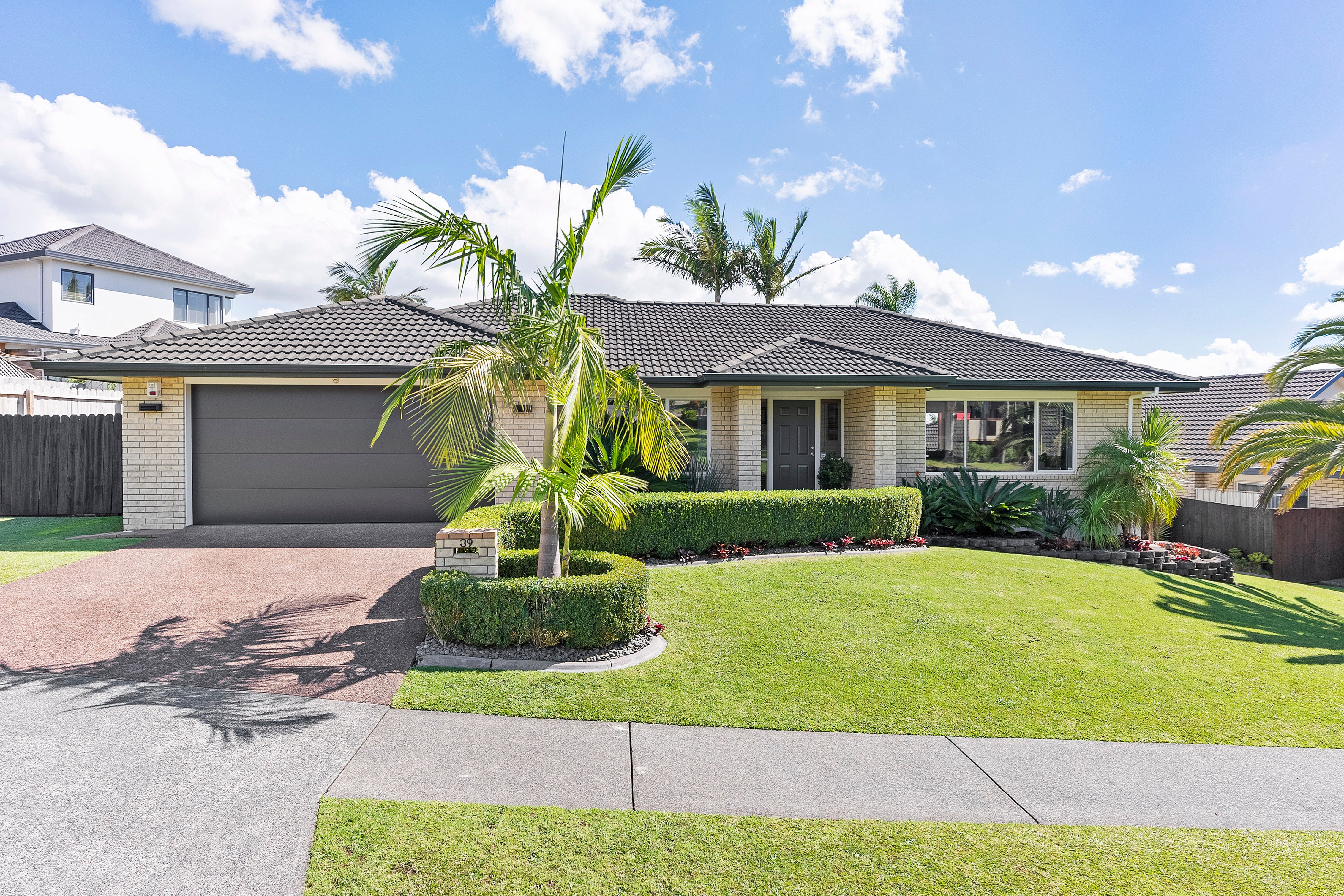 39 Moyrus Crescent, Dannemora, Manukau City