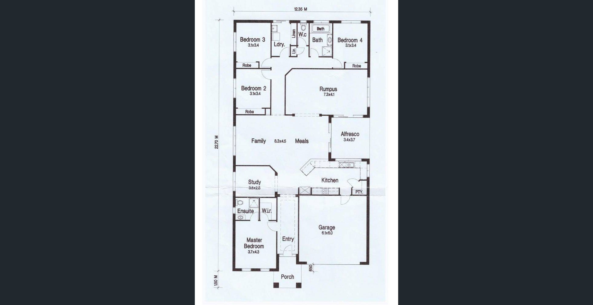 8 Marblelight Way, Clyde North, VIC 3978