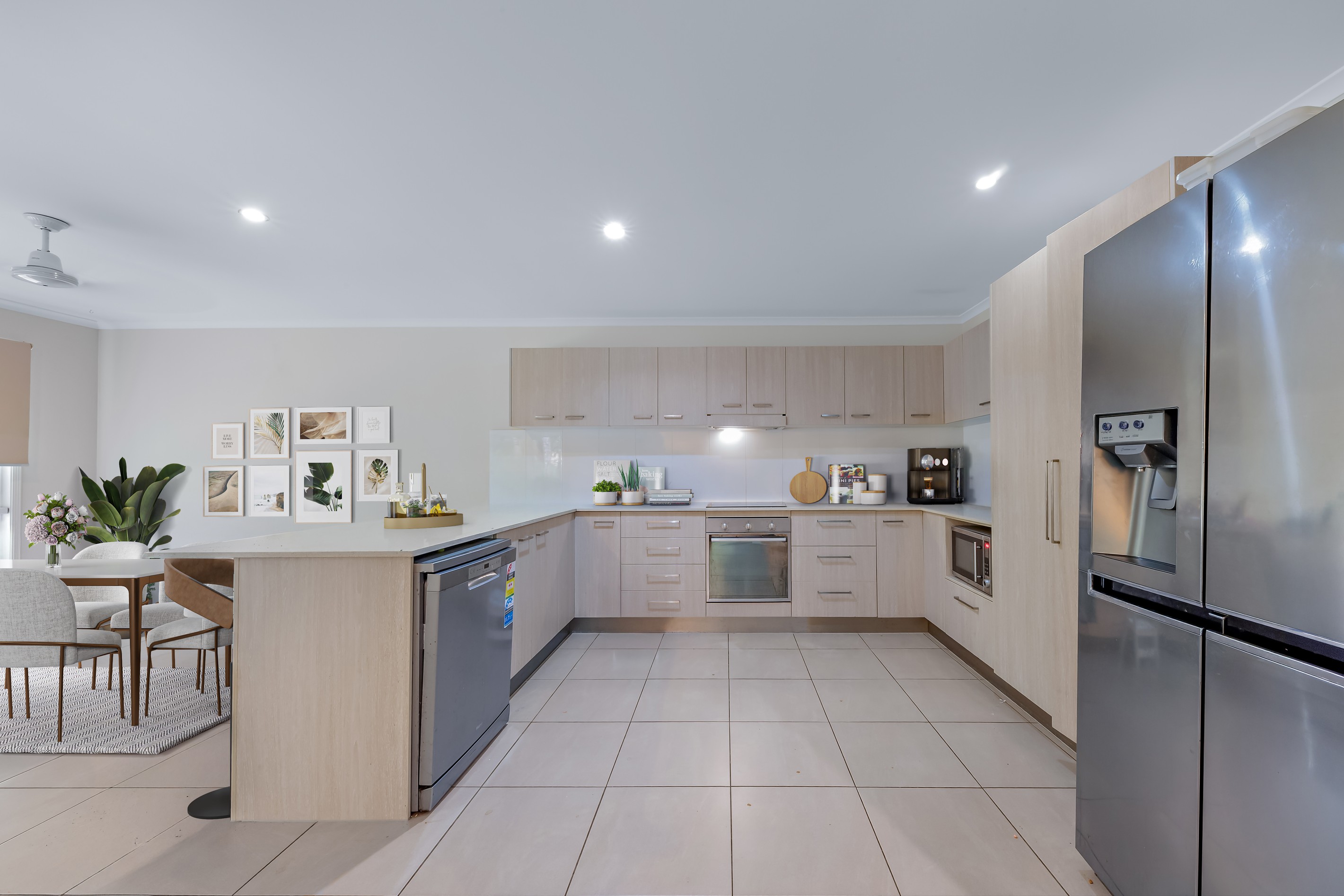 1 Yachtsmans Parade, Cannonvale, QLD 4802