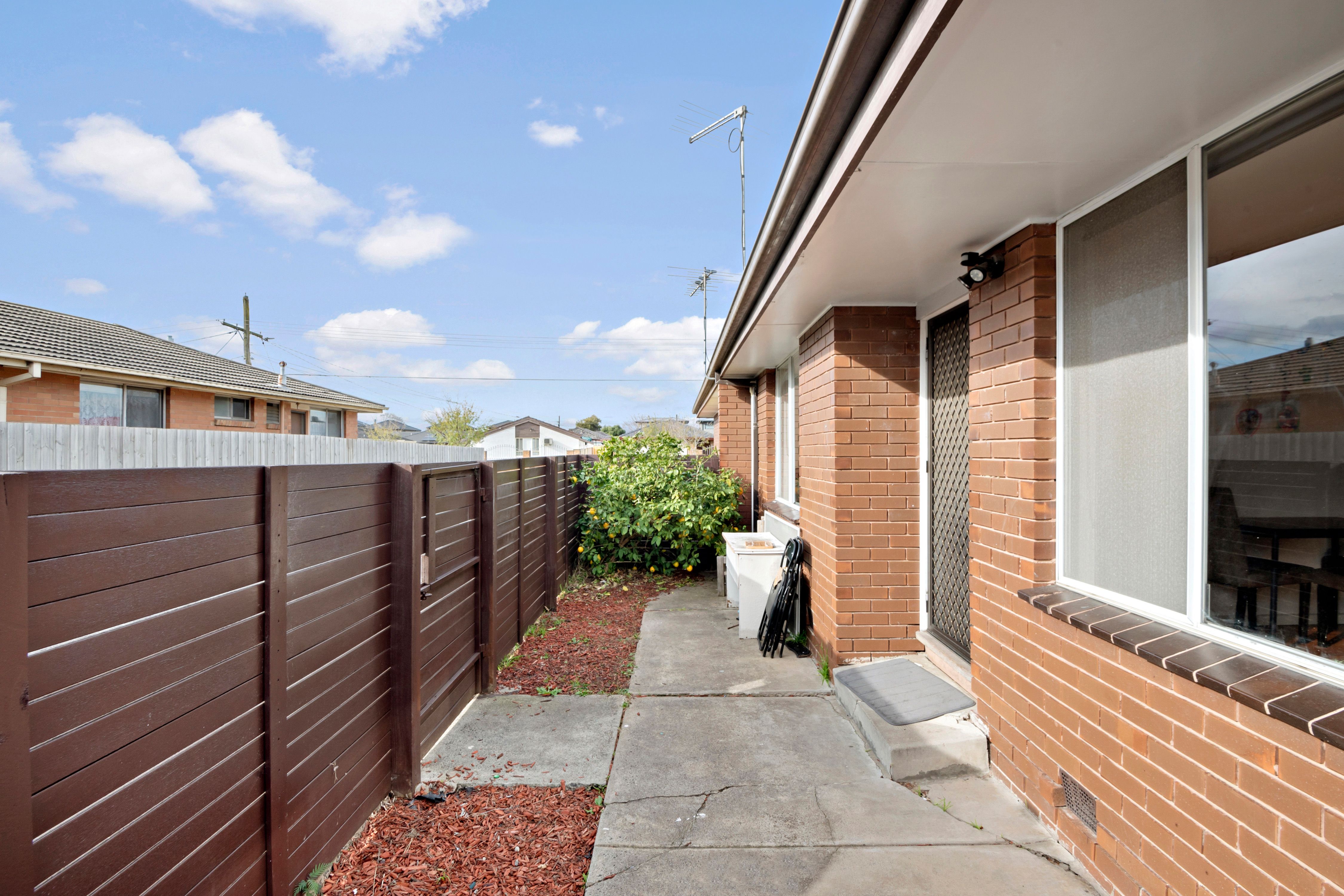 2/33 Milton Avenue, Clayton South, VIC 3169