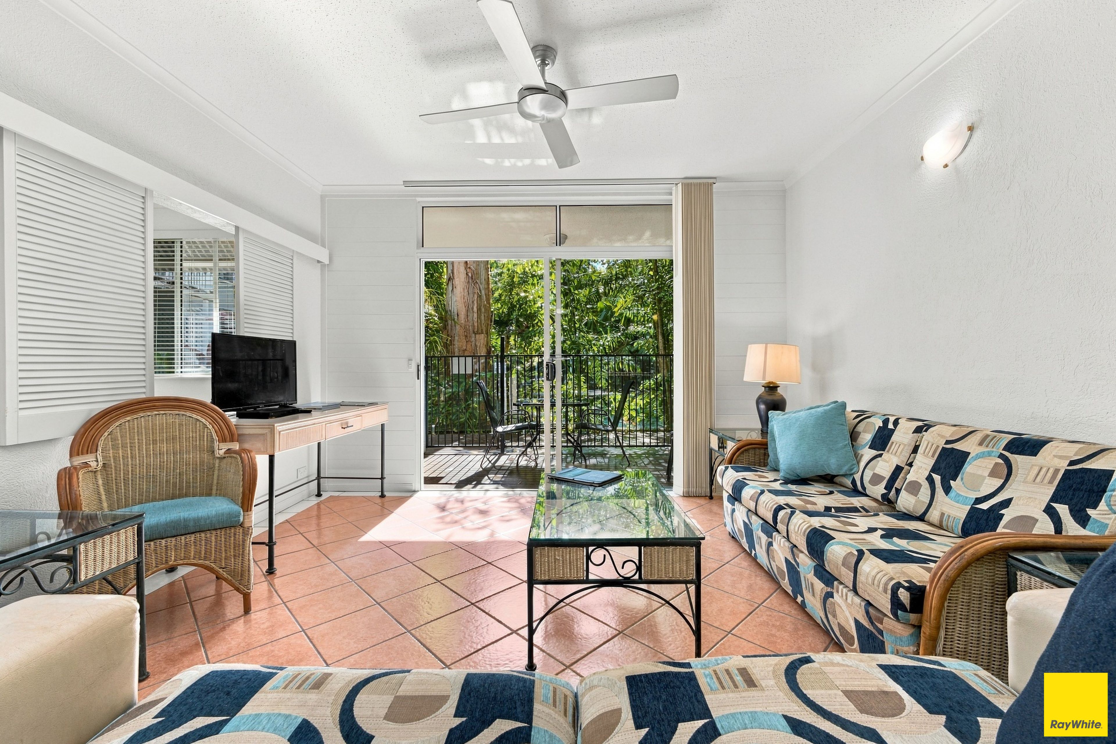 109/6-8 Triton Street — photo 3 of 21