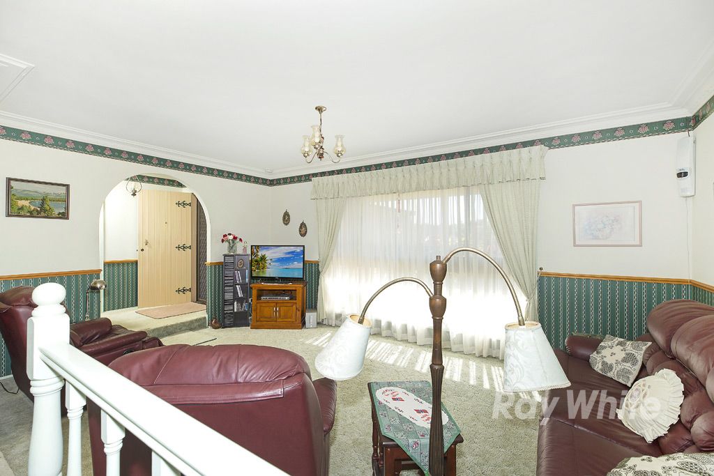 38 Hampton Street, Toronto, NSW 2283