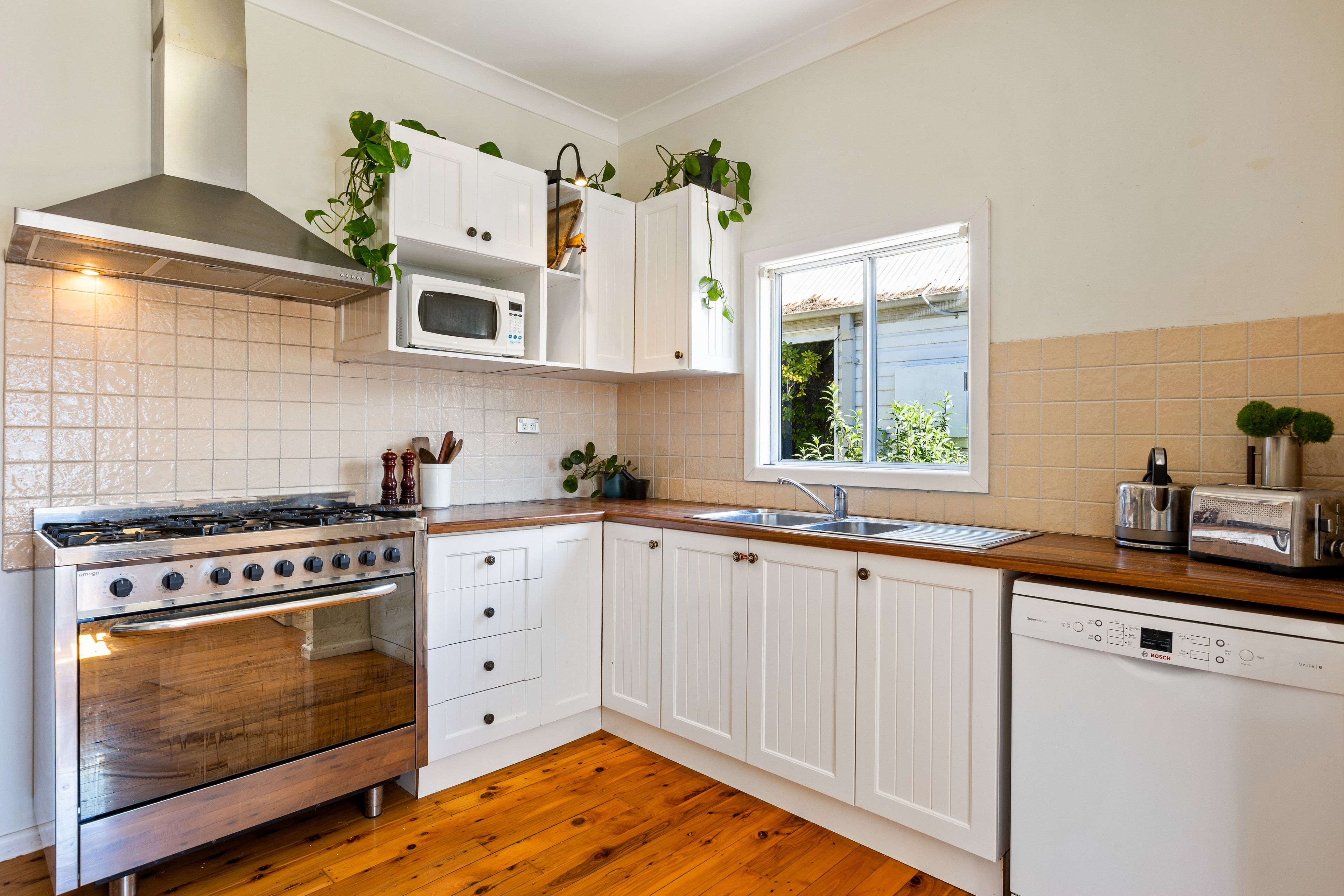 26 Leichhardt Street — photo 17 of 24