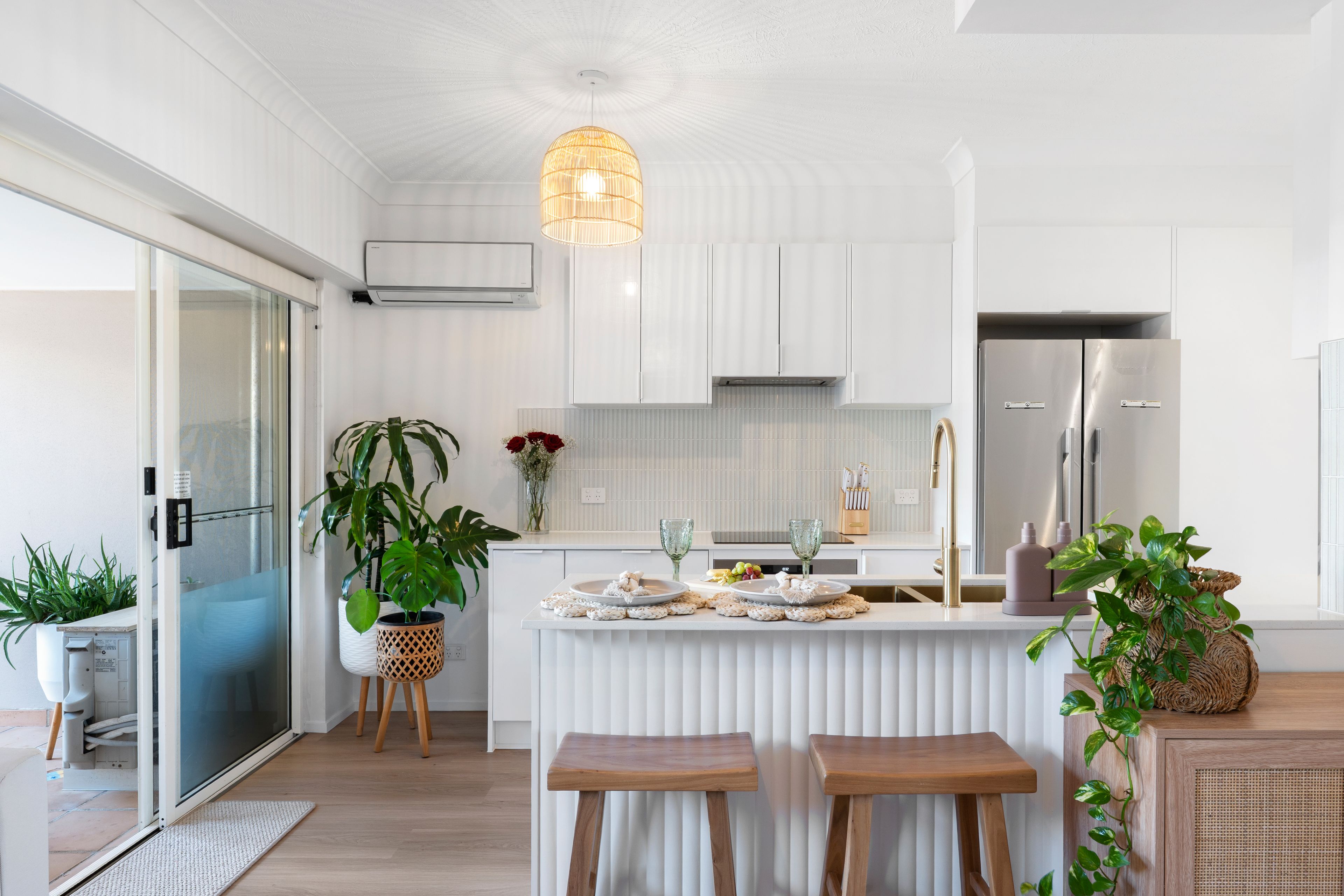 21/21-25 Peerless Avenue, Mermaid Beach, QLD 4218