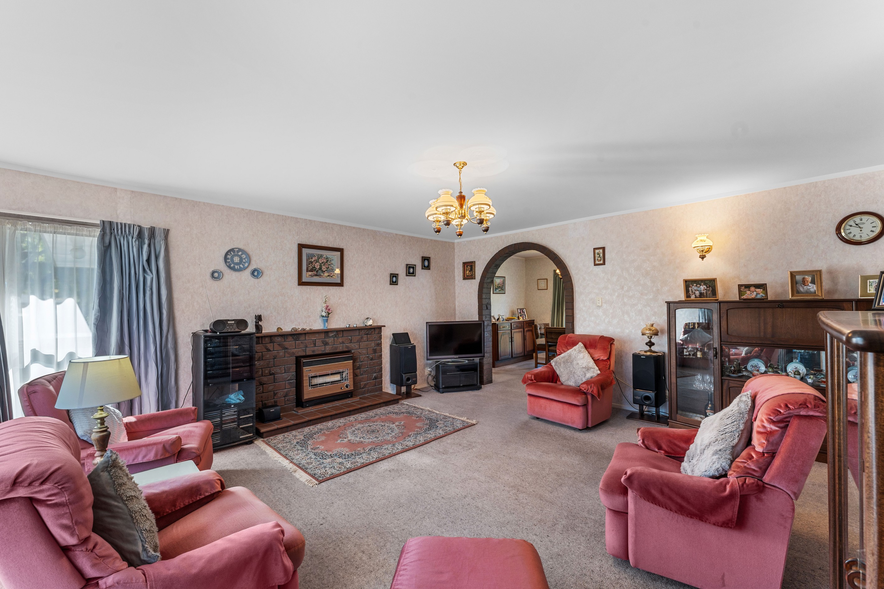 230 Walter Strevens Drive, Conifer Grove, Manukau City